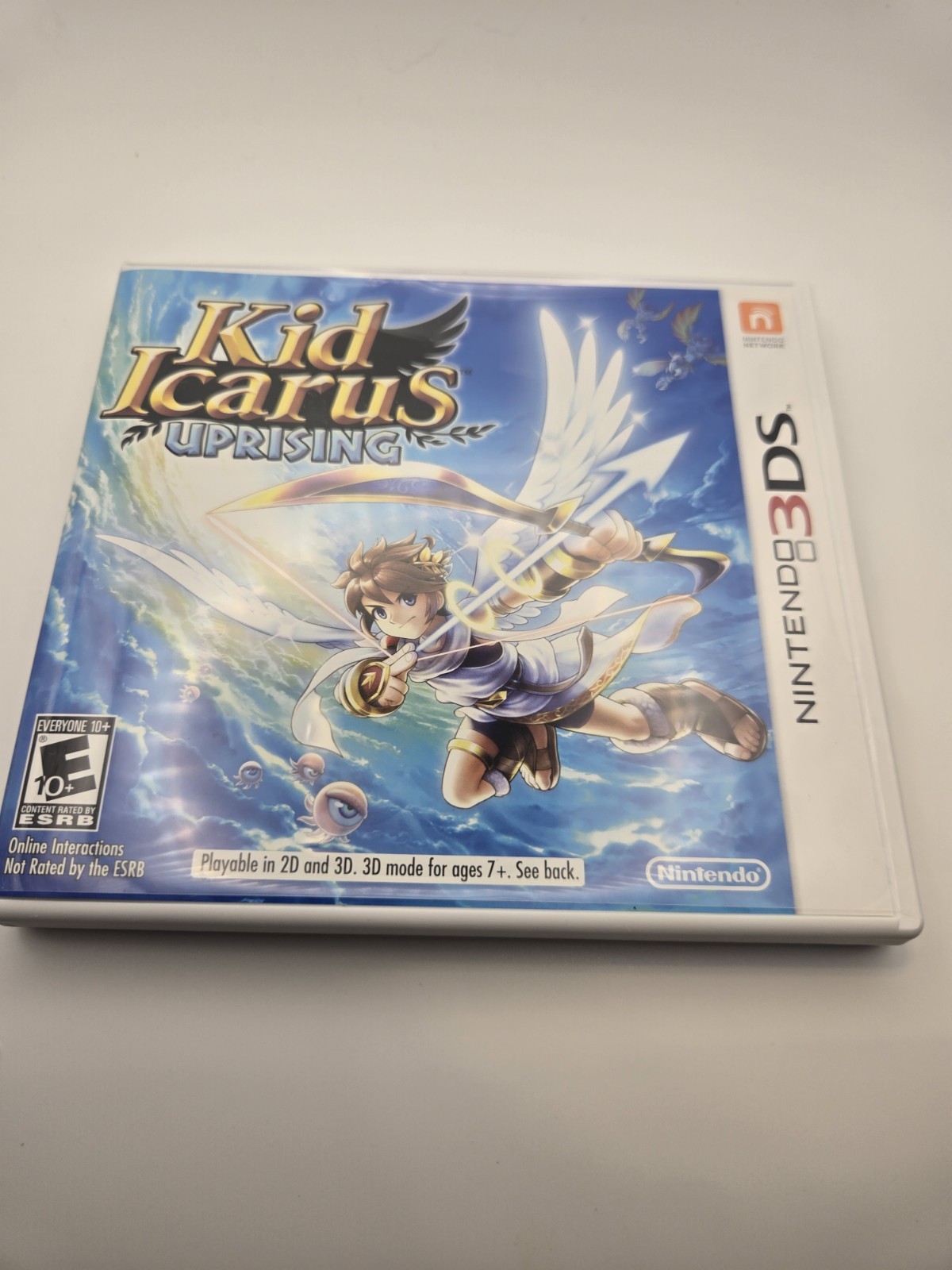 Kid Icarus Uprising (nintendo 3DS, 2012)