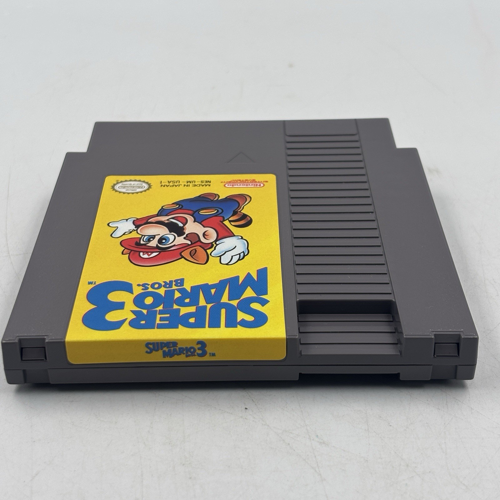 Super Mario Bros 3 RARE Canadian Version Oval Seal Nintendo NES CIB Near Mint