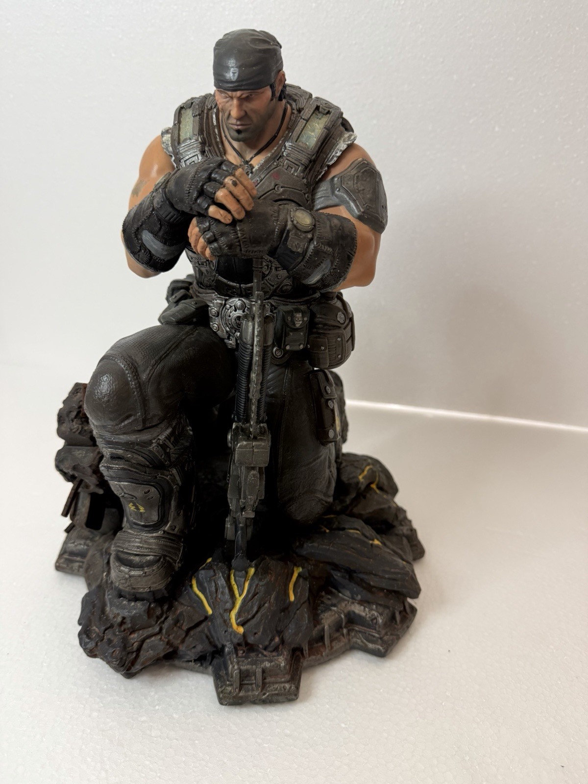 Gears of War 3 Marcus Fenix Collectible Statue