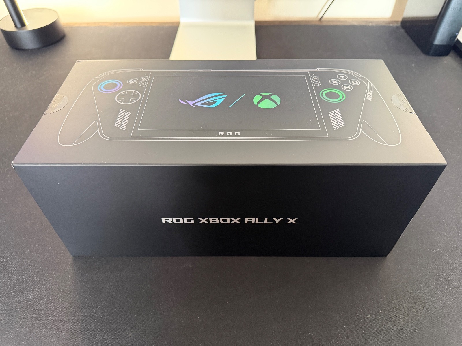 Asus ROG Xbox Ally X 7″ FHD 120Hz Gaming Handheld, New Sealed + Premium Case