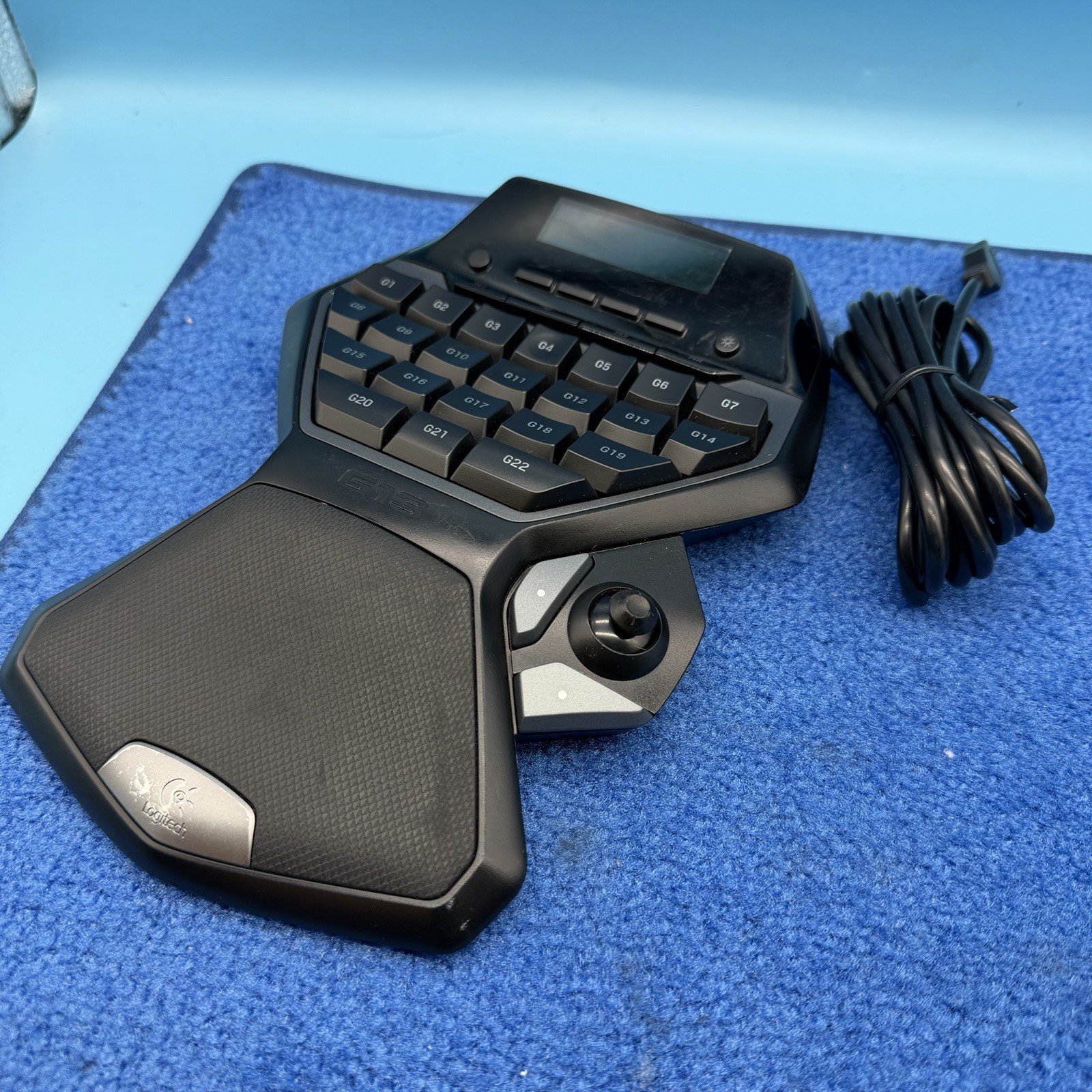 Logitech G13 Advanced Gamepad Keyboard Controller for PC – UNTESTED – AS-IS