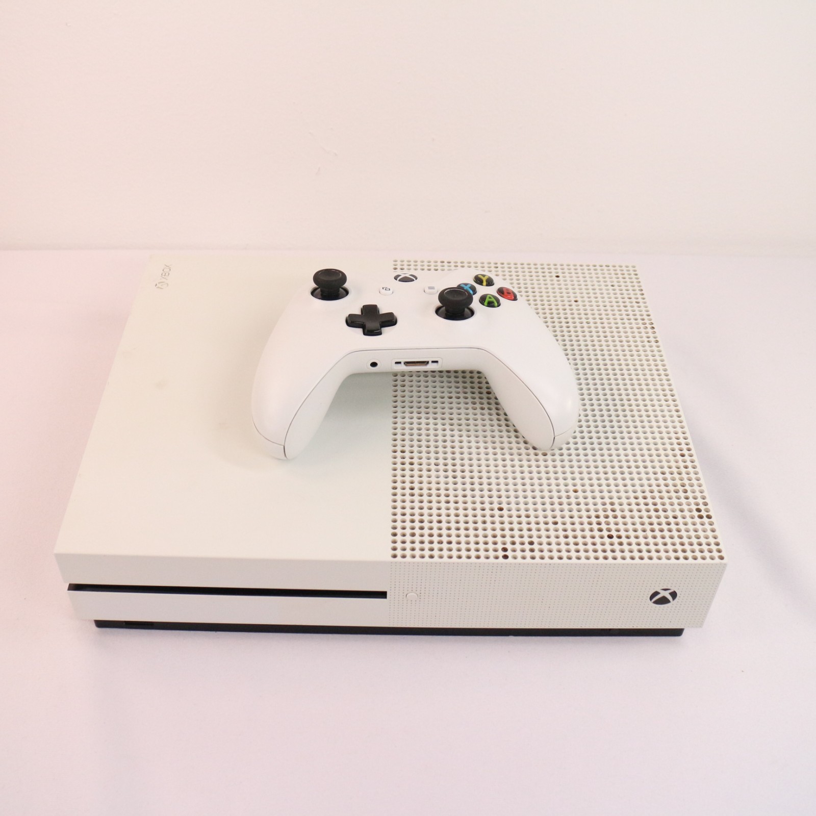 Microsoft Xbox One S 1681 Gaming Home Console White w/Wireless Controller TESTED