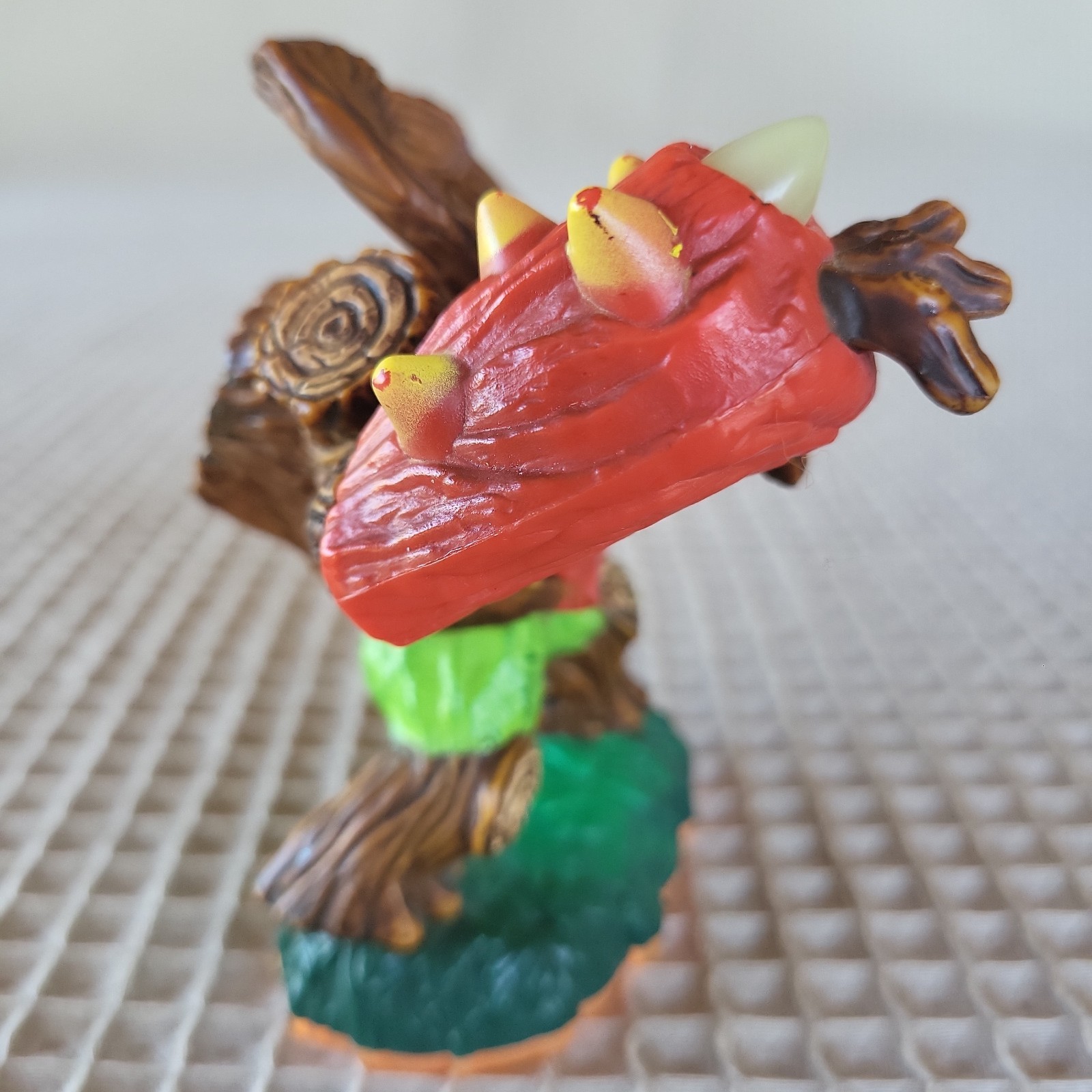 2012 Giant Tree Rex Figure Activision Skylanders Giants Red