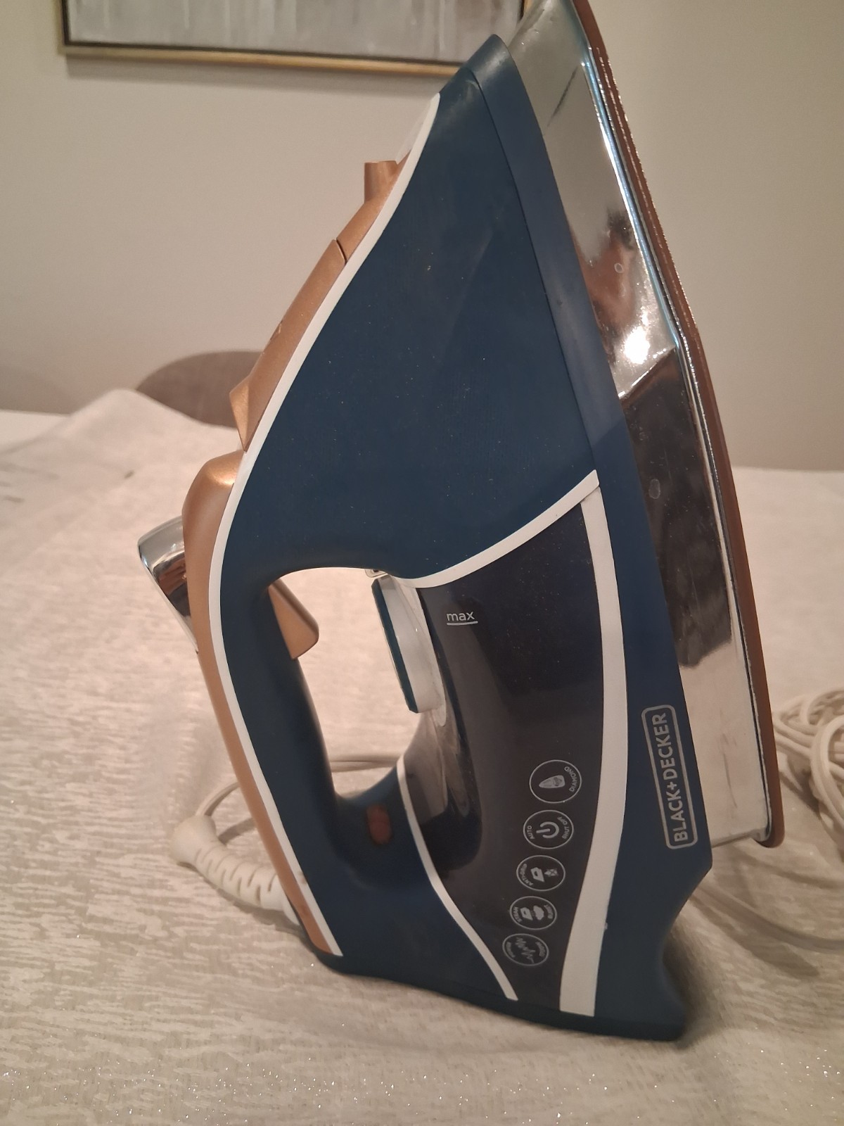 BLACK+DECKER D3300 Elite Pro Series STEAM IRON LAUNDRY EXCELLENT USED CONDITION