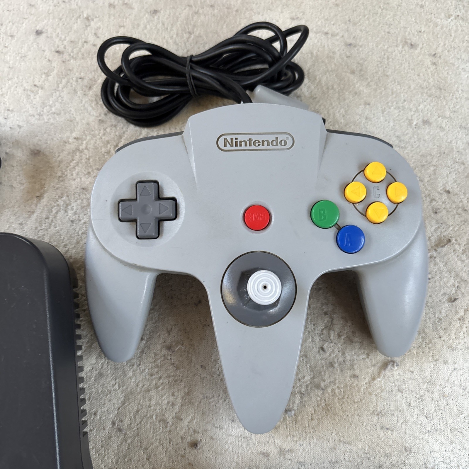 Nintendo 64 N64 OEM Console Complete Bundle with OEM Controllers And Av Cord
