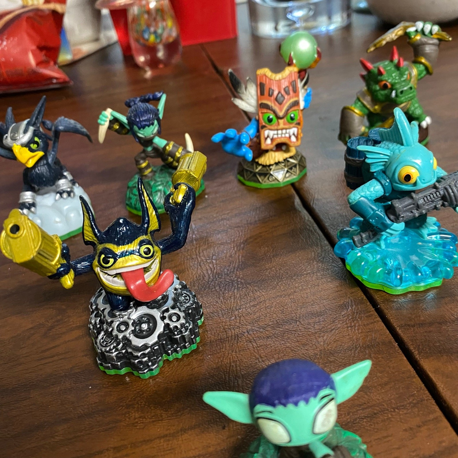 Skylanders Collection – Lot of 30 Activision Figures