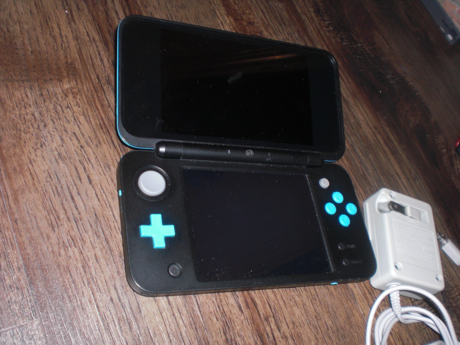 Nintendo New 2DS 3DS XL Console Black Blue Plays 3DS DS 2DS Games System TESTED