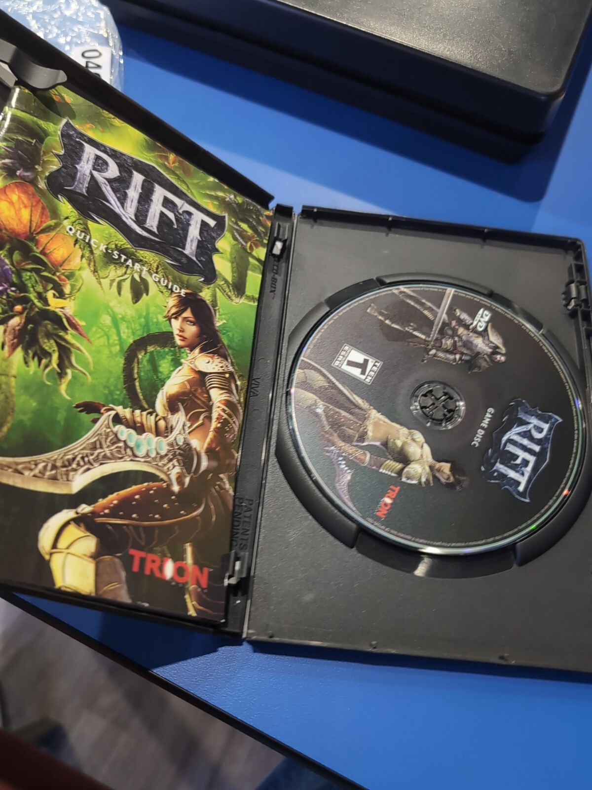 Rift By Trion PC DVD-ROM Online Video Game With Manual Used Tested Fully Working