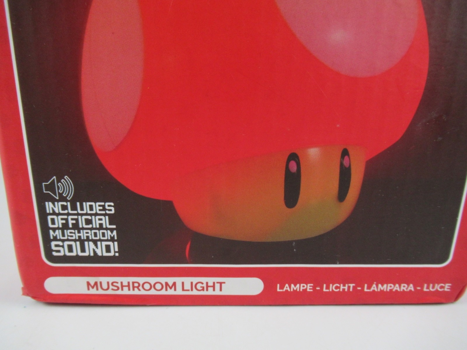 Nintendo Super Mario Mushroom Light Paladone 2018