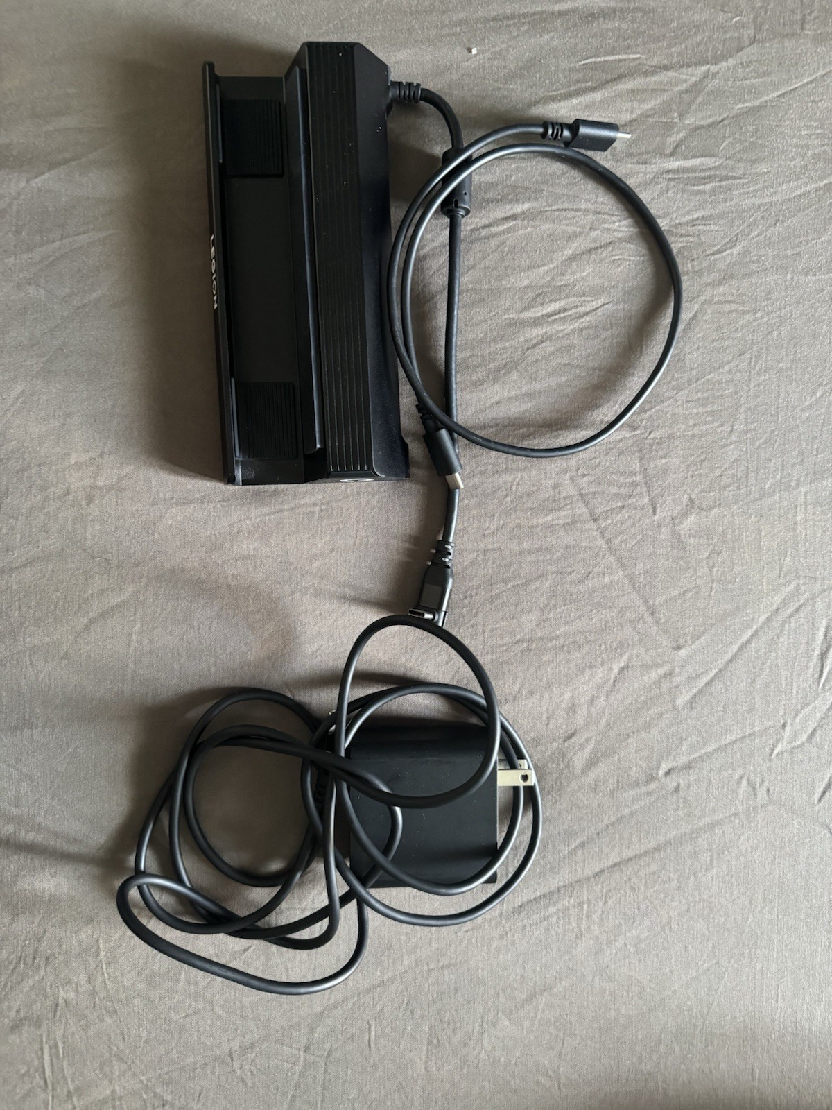 Lenovo Legion Go Z1 Extreme Handheld Gaming PC – 1TB – Excellent Condition