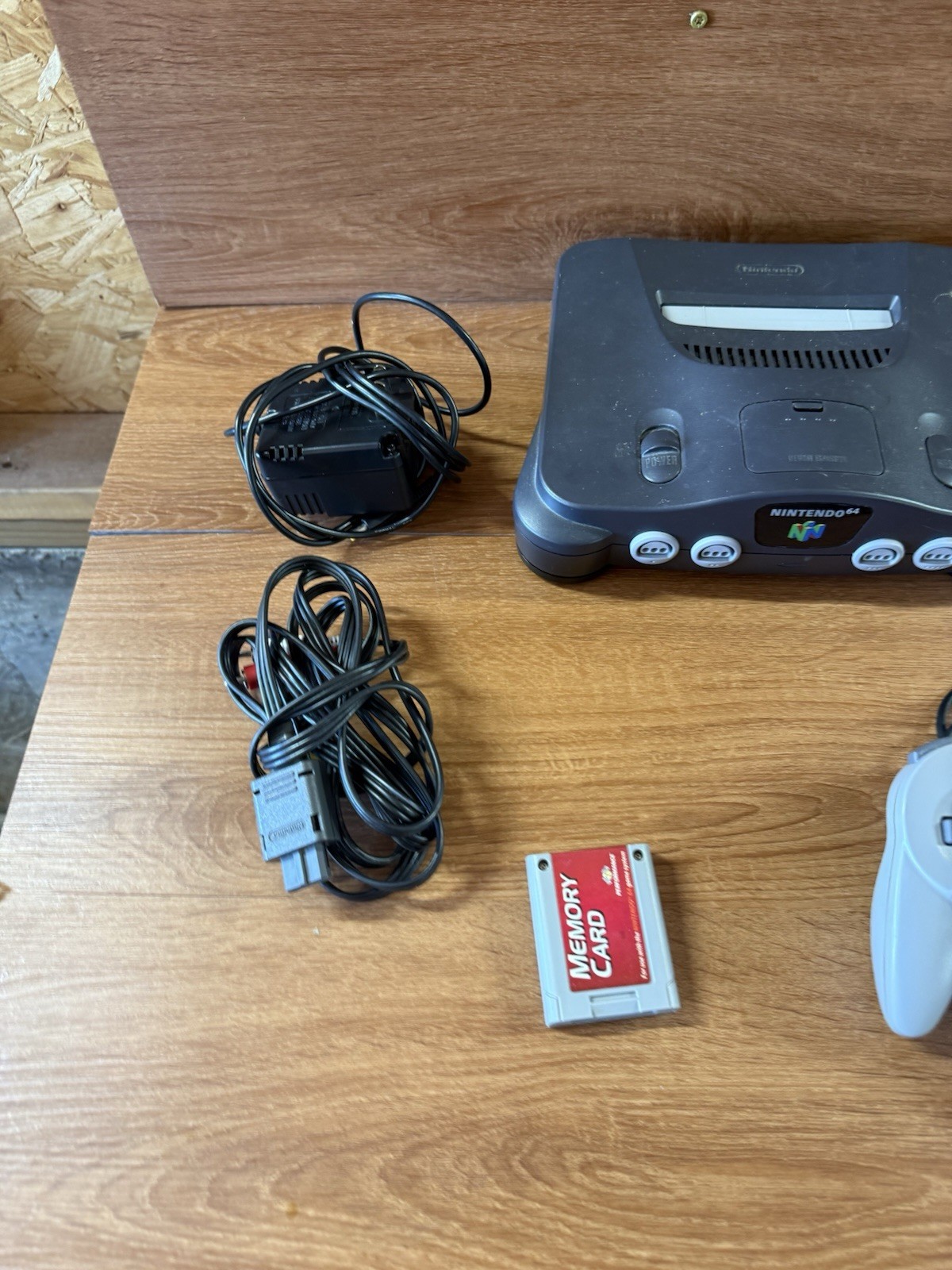 NINTENDO 64 CONSOLE BUNDLE +CABLES+ 1 CONTROLLER – N64 NUS-001 TESTED