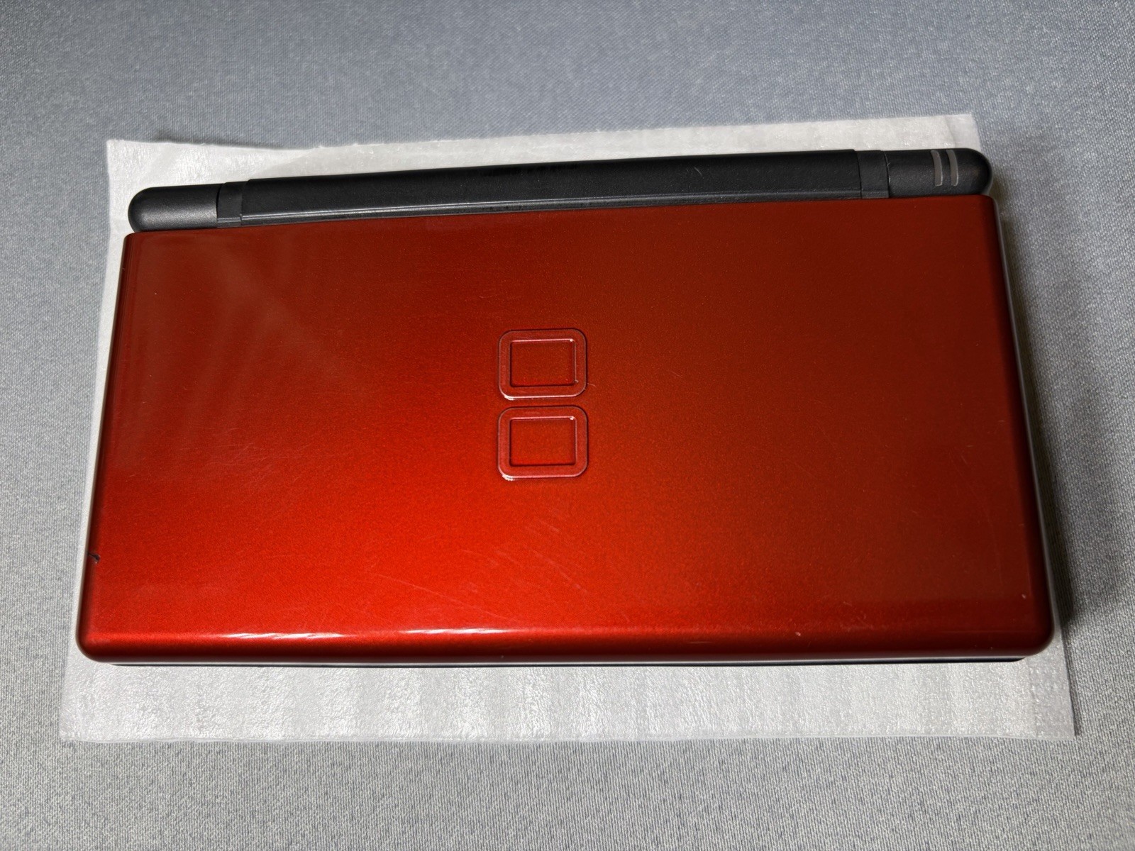 Nintendo DS Lite Crimson Red Black Handheld Console Complete Great Condition