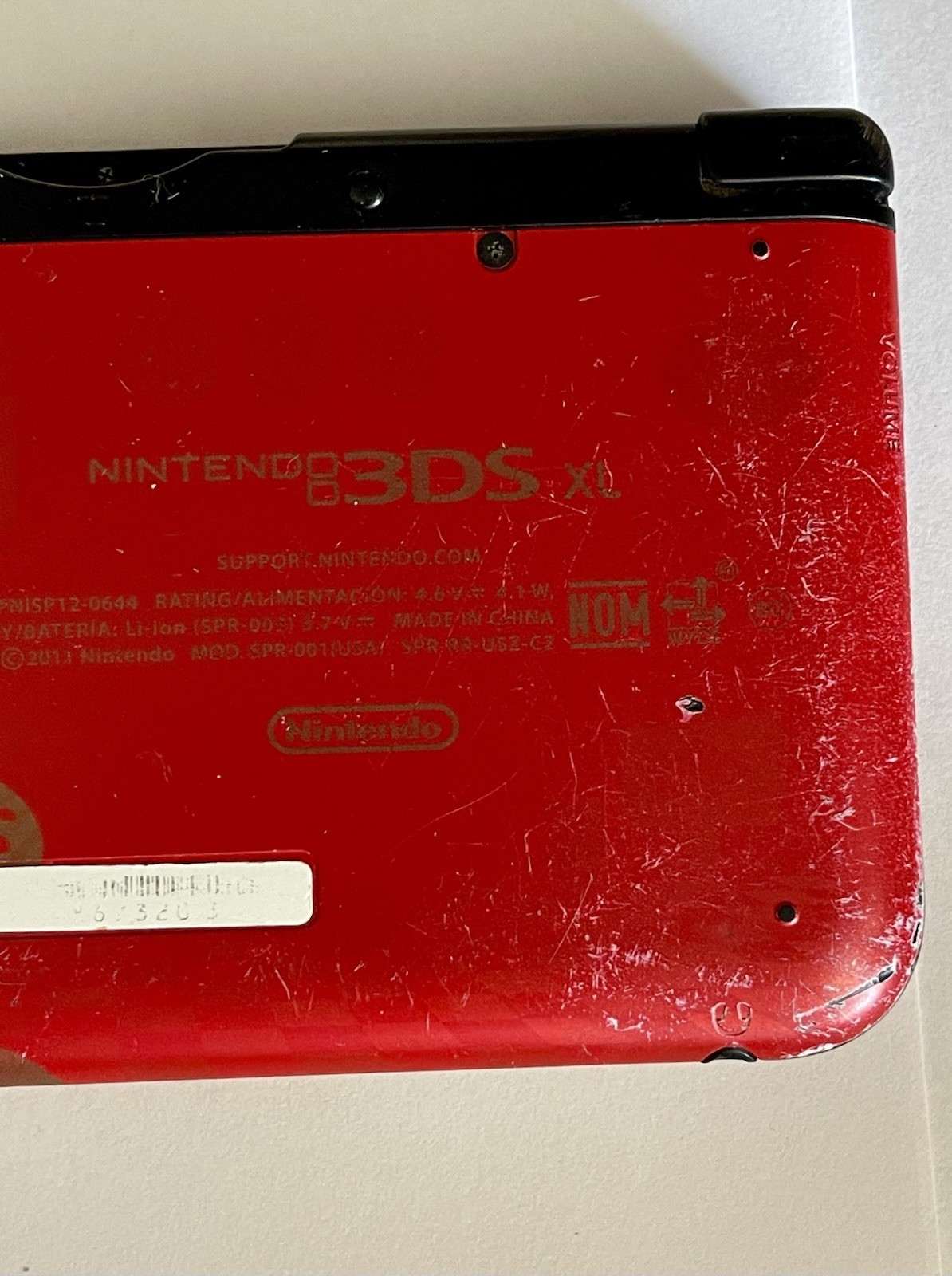Nintendo 3DS XL Mario Red/Black 3D Capable Handheld Console NTSC-U/C 4GB