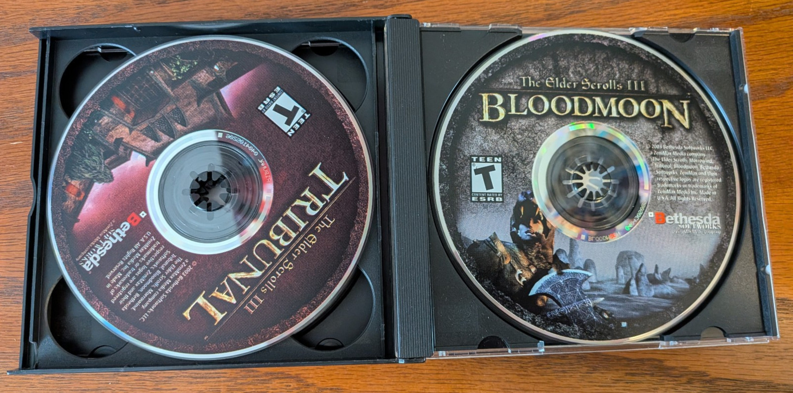 Elder Scrolls III: Morrowind, GOTY Edition (PC, 2003), with map & manual