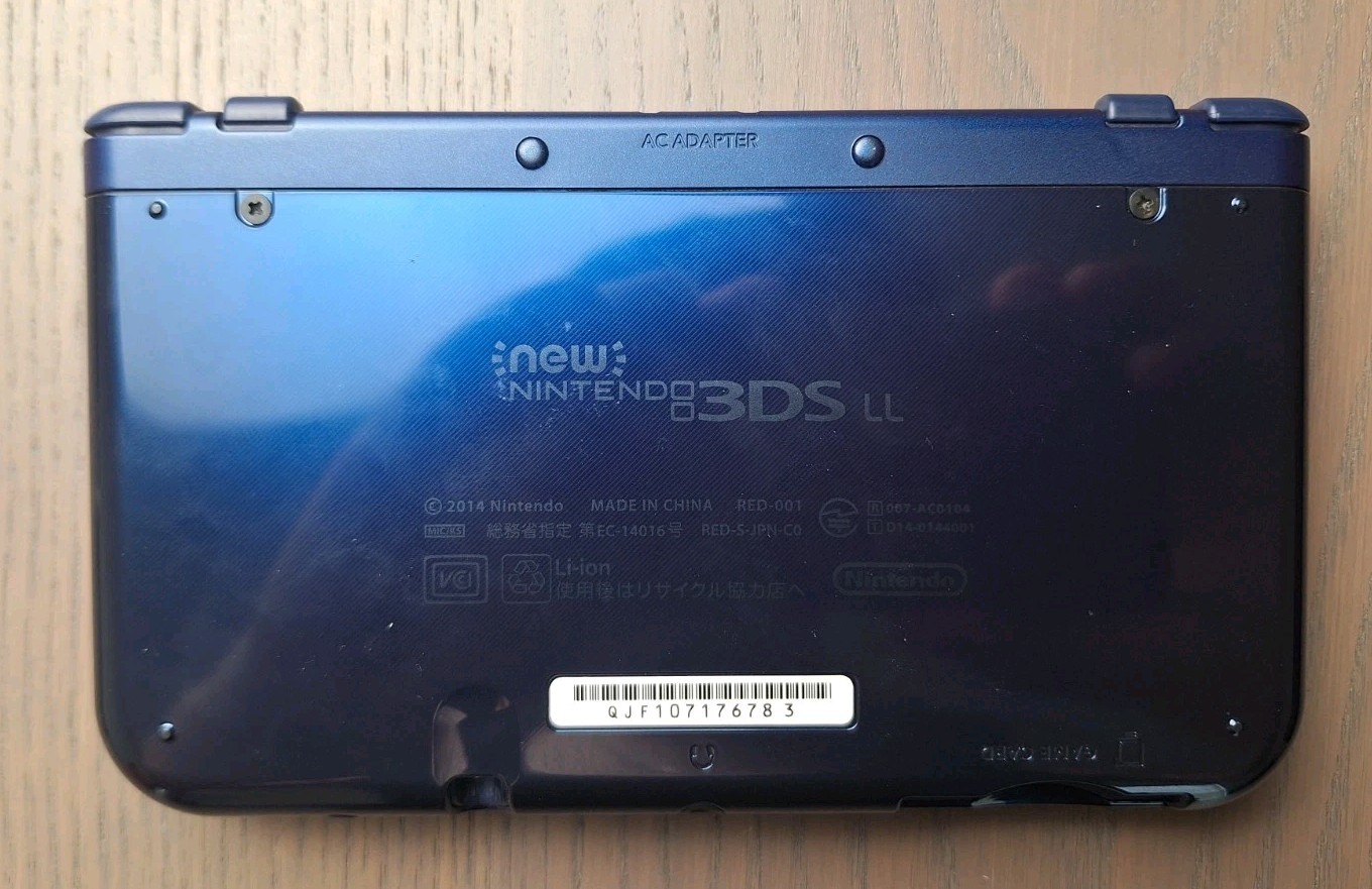 New Nintendo 3DS XL Metallic Blue Charger + 32GB SD Card | Region Free TOP IPS