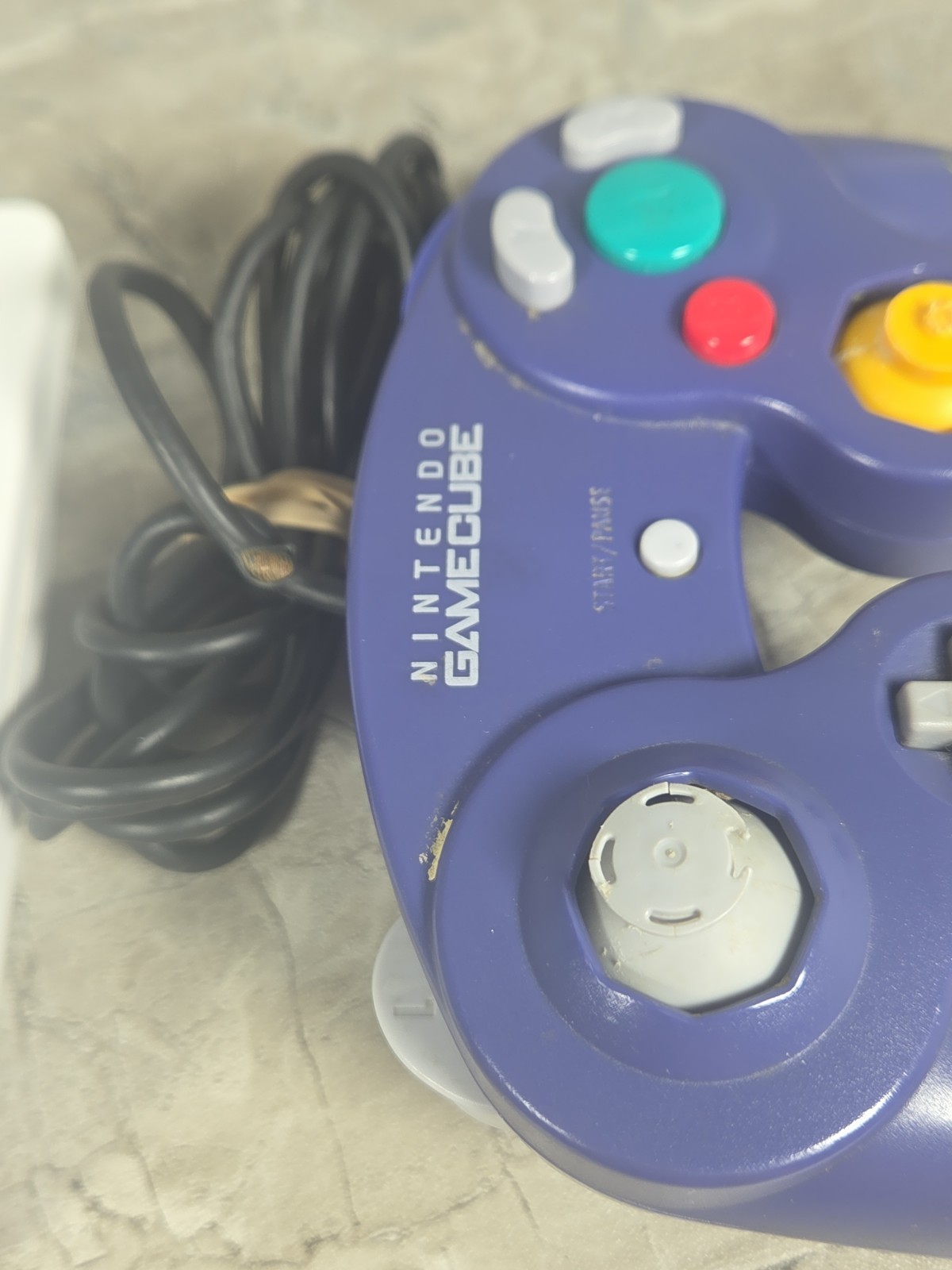 Game Cube Wii Nintendo Controllers Purple White Black Lot Random (5) Not Tested