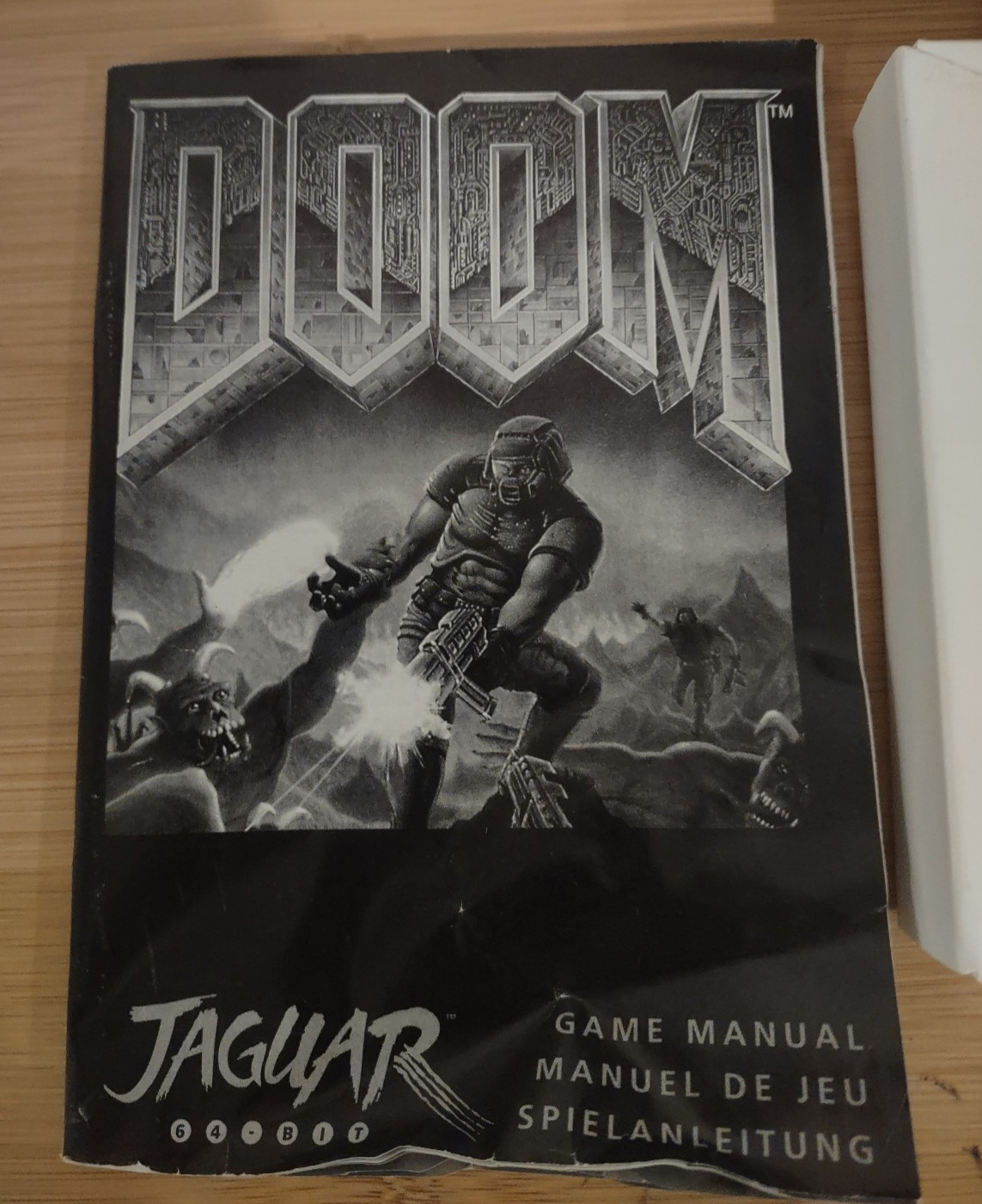Doom (Atari Jaguar 64-Bit, 1994) (includes game, box, and manual)