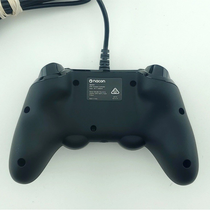 Nacon BB4469 Wired Compact Gaming Controller For PlayStation 4 PS4 & PC
