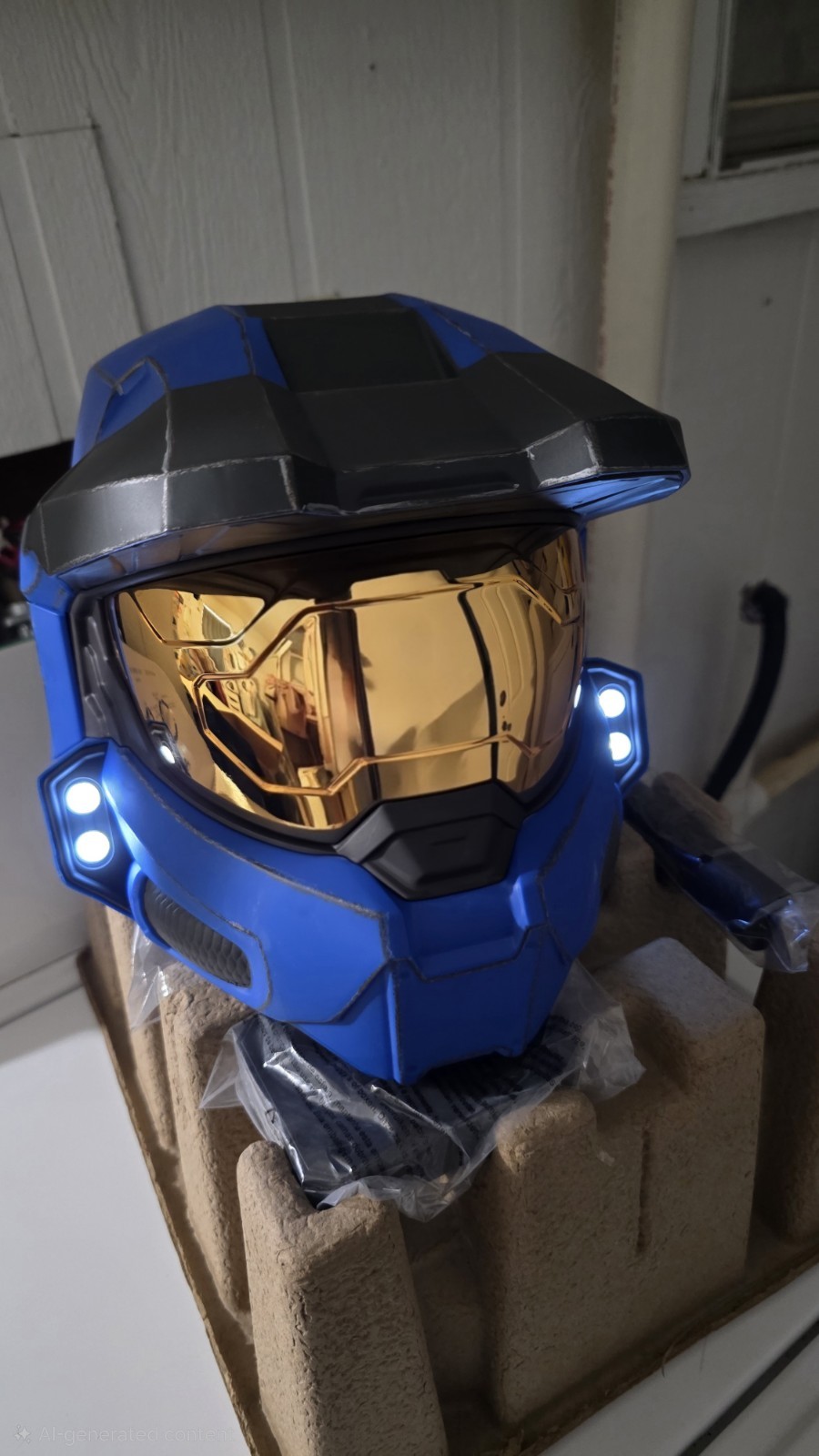 Halo The Spartan Collection Mjolnir War Games Helmet Blue w/ Lights & Stand