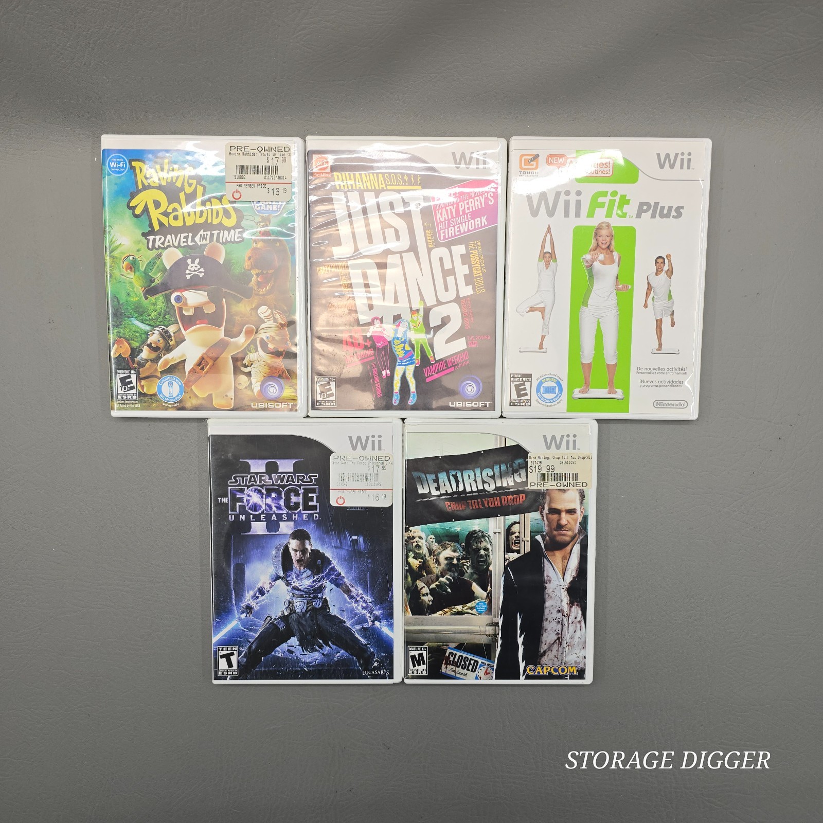 2000s Set of 5 Nintendo Wii Different Games in Cases, Made in USA
