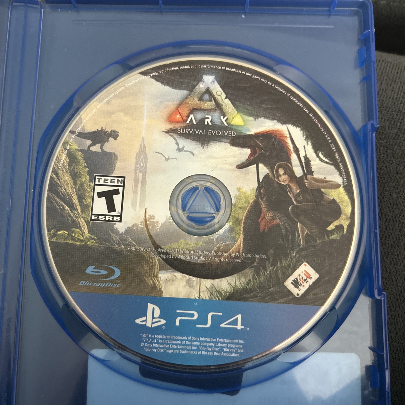 Studio Wildcard Ark: Survival Evolved