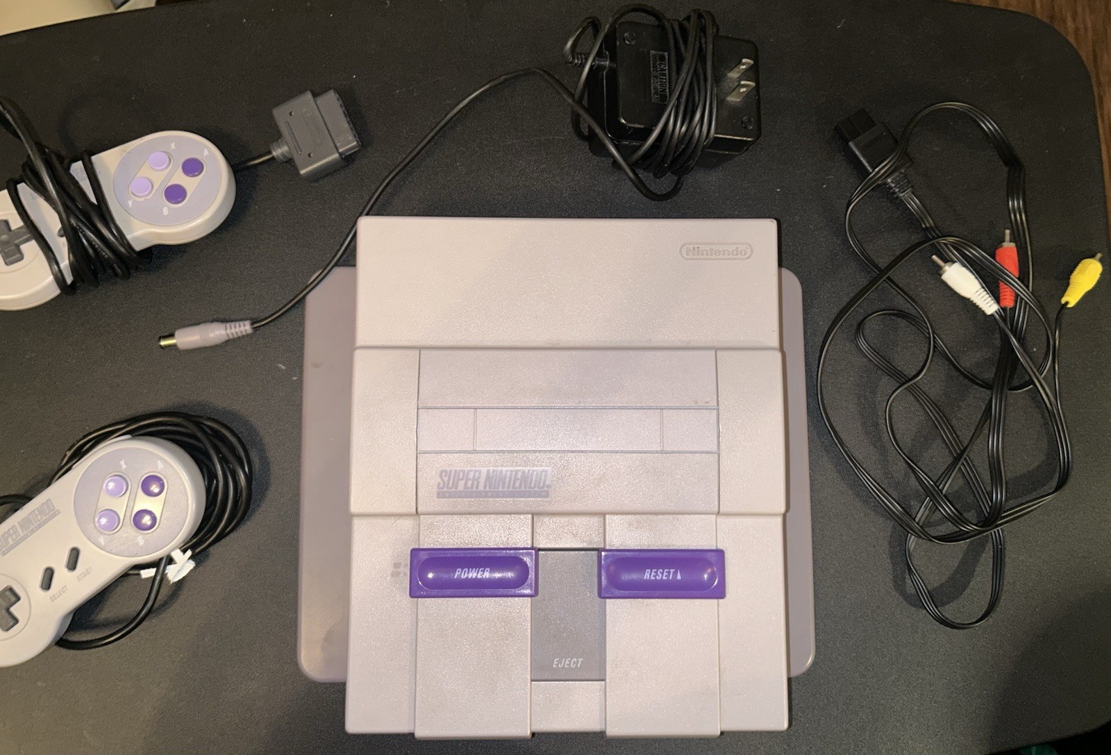 Working Super Nintendo SNES Bundle with 2 Controllers, Power Adapter & Tray