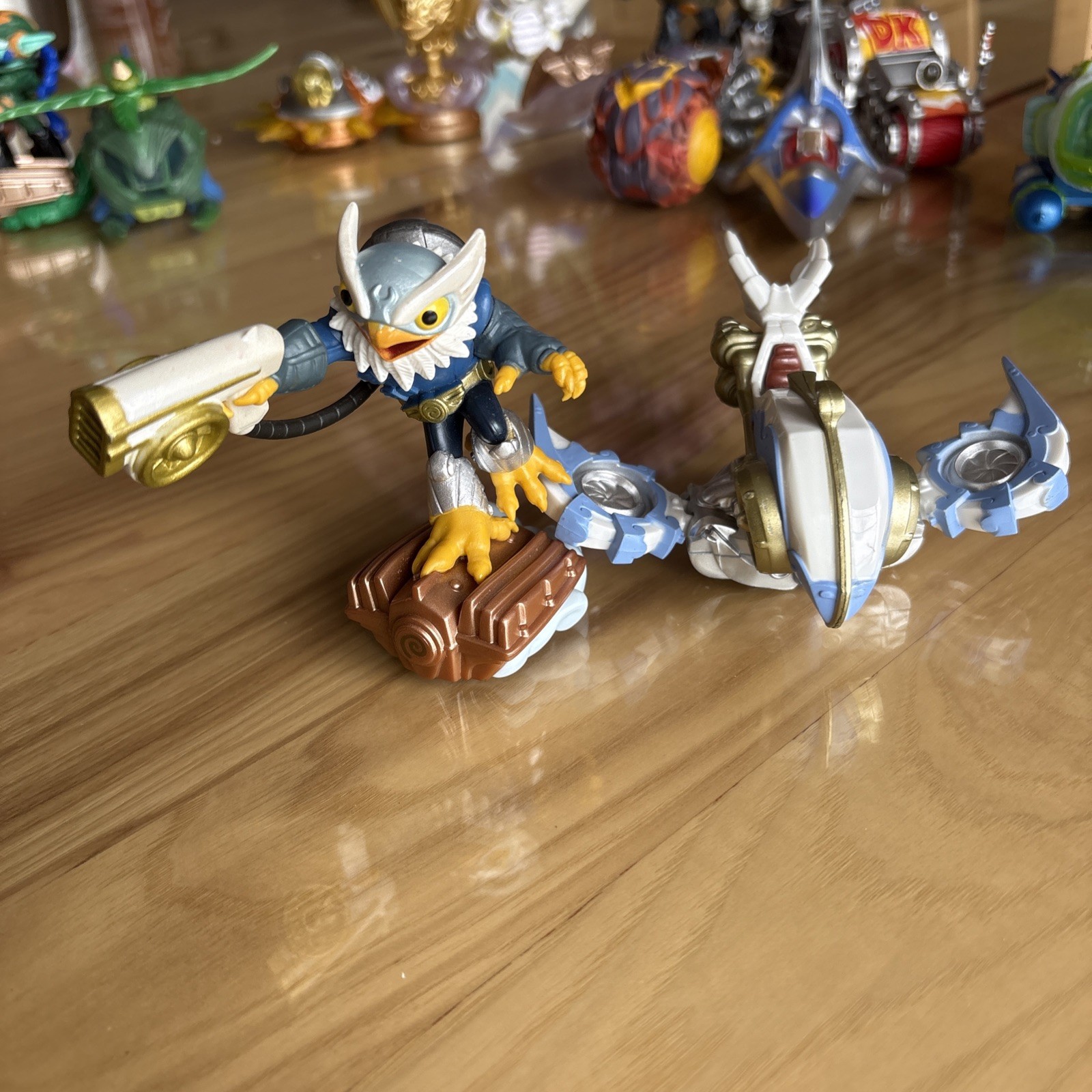 Lot of Skylanders SuperChargers 15 Pieces Total Figures/Vehicles/Trophies