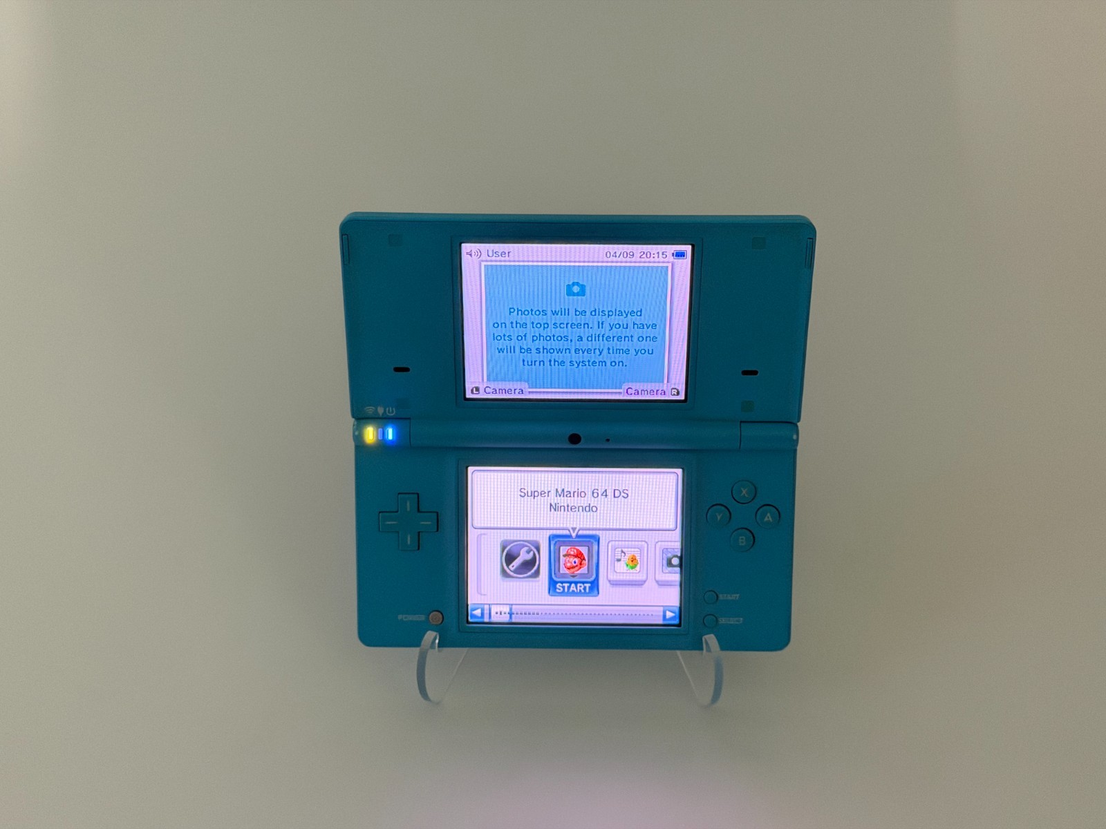 Nintendo DSi Light Blue Handheld System Bundle w/ Mario 64 * TESTED *
