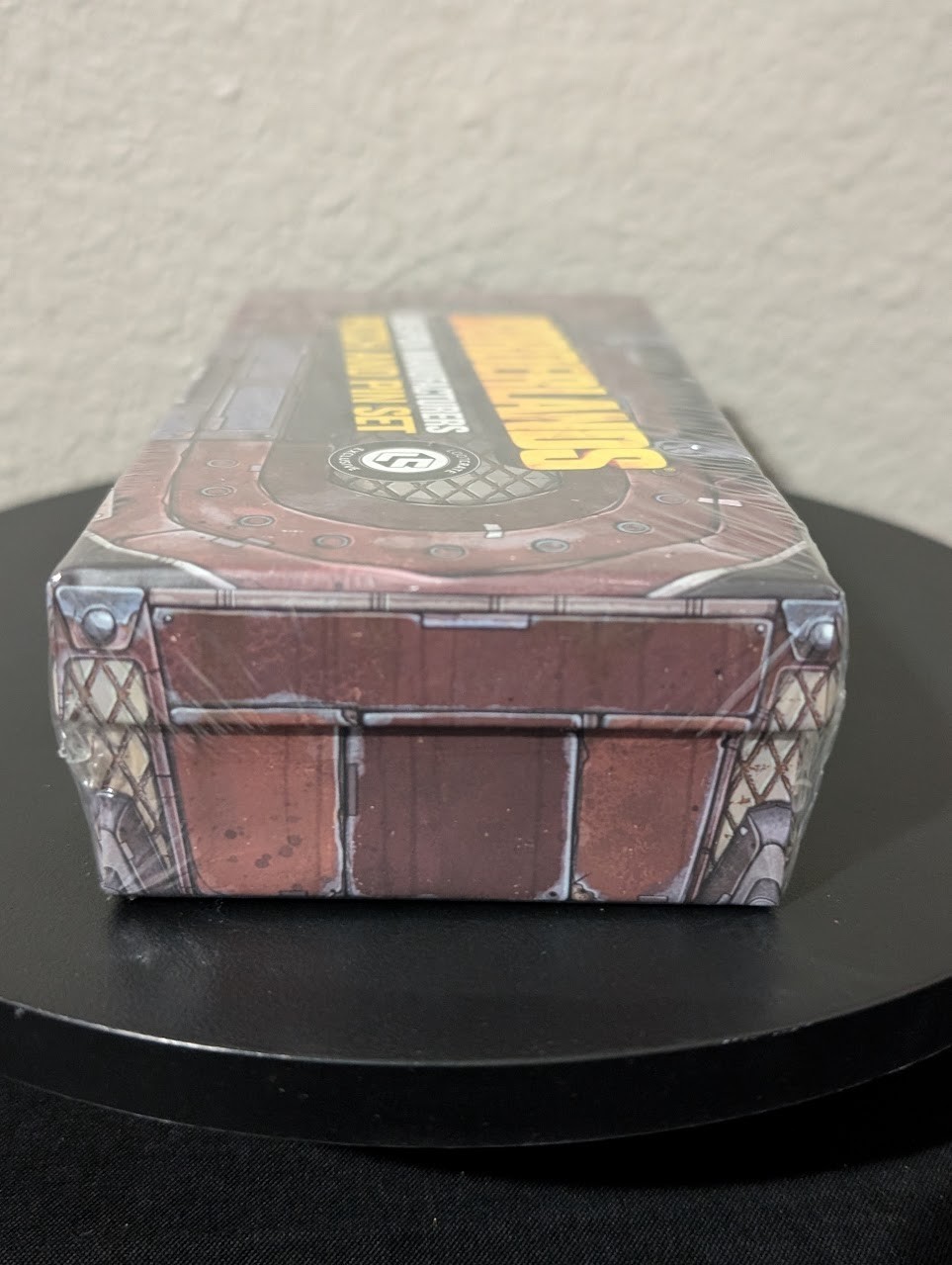 [New] Borderlands Claptrap Bottle Opener Patch Pin Set Bundle Loot Crate Gaming