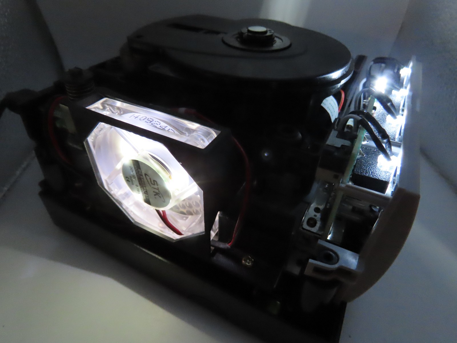 Nintendo GameCube WHITE LED Light Mod Modification Kit – Fan, main LED and ports