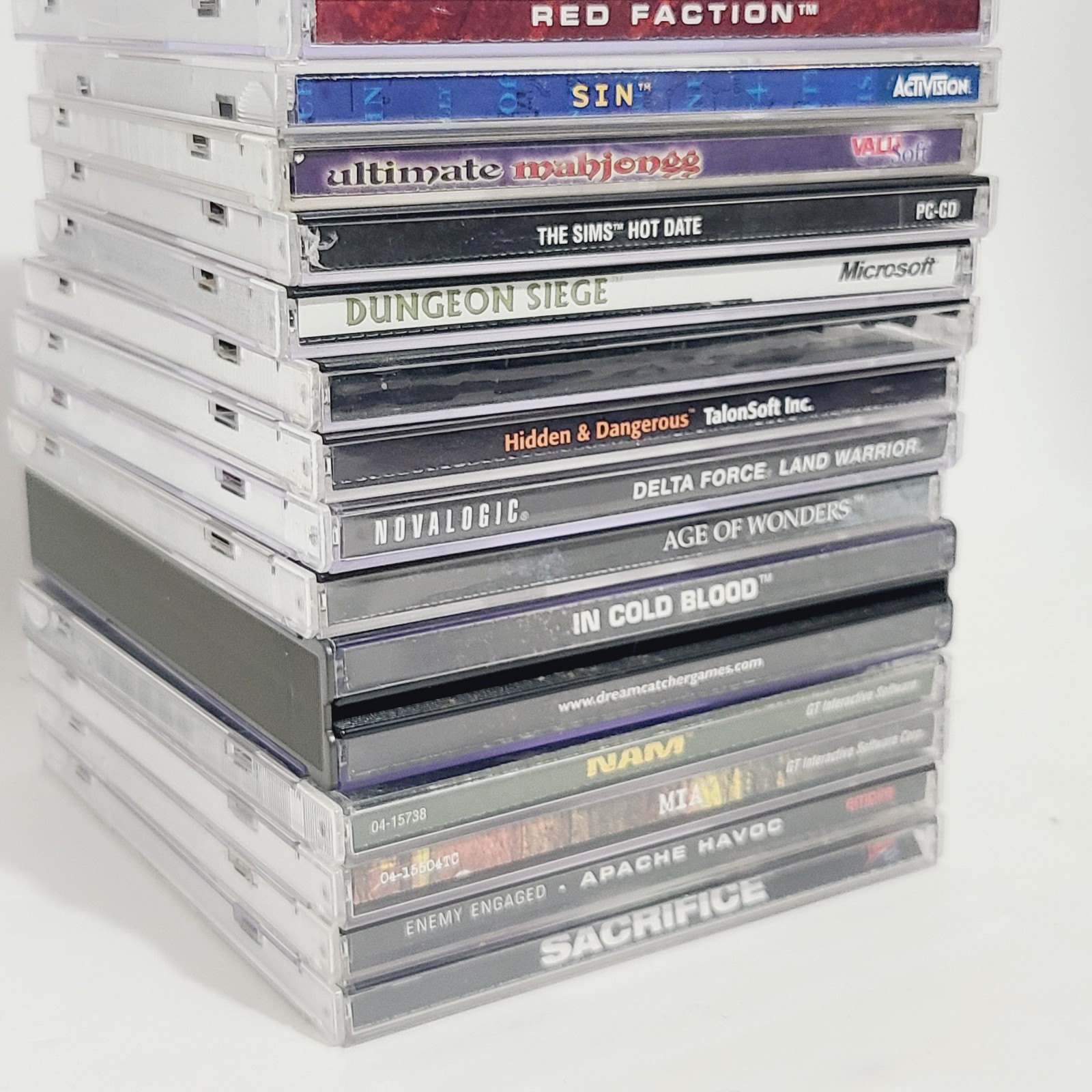 Vintage PC Lot of Computer Games & Sofeware CD-ROM DVD Windows 95/98