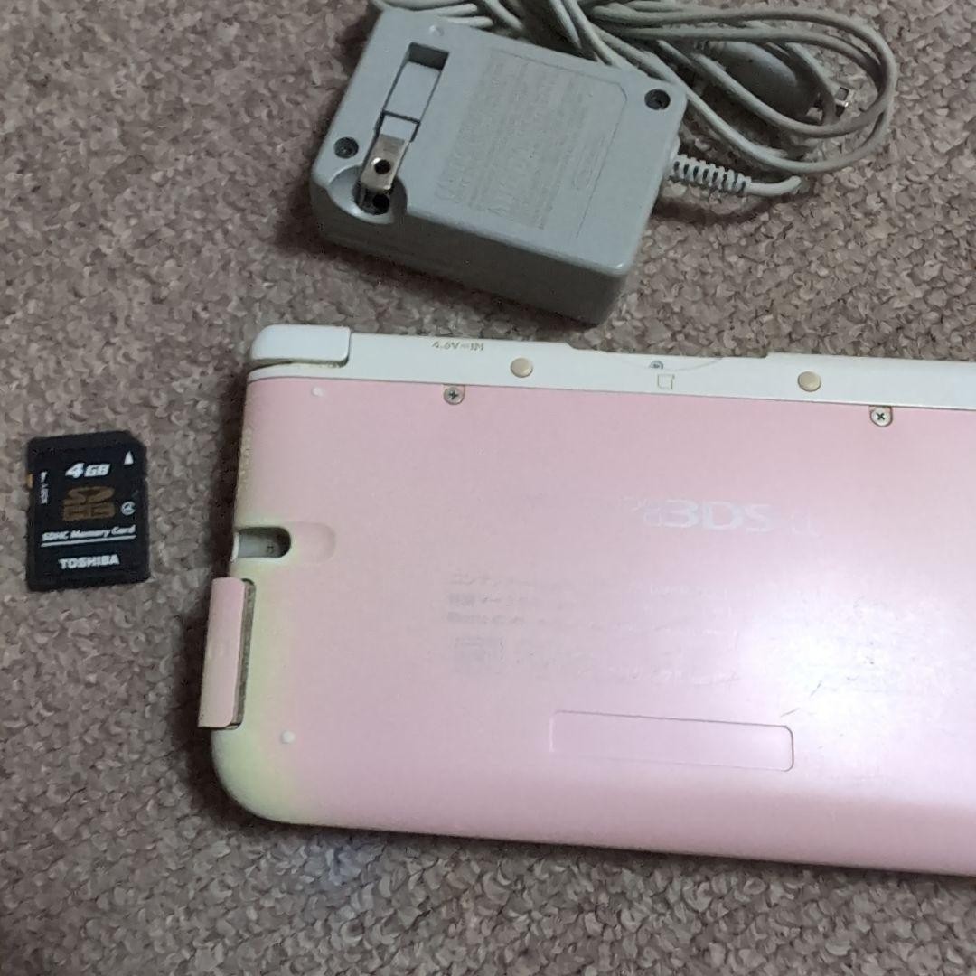 Nintendo 3DS XL Launch Edition White & Pink Handheld System Japanese veresion