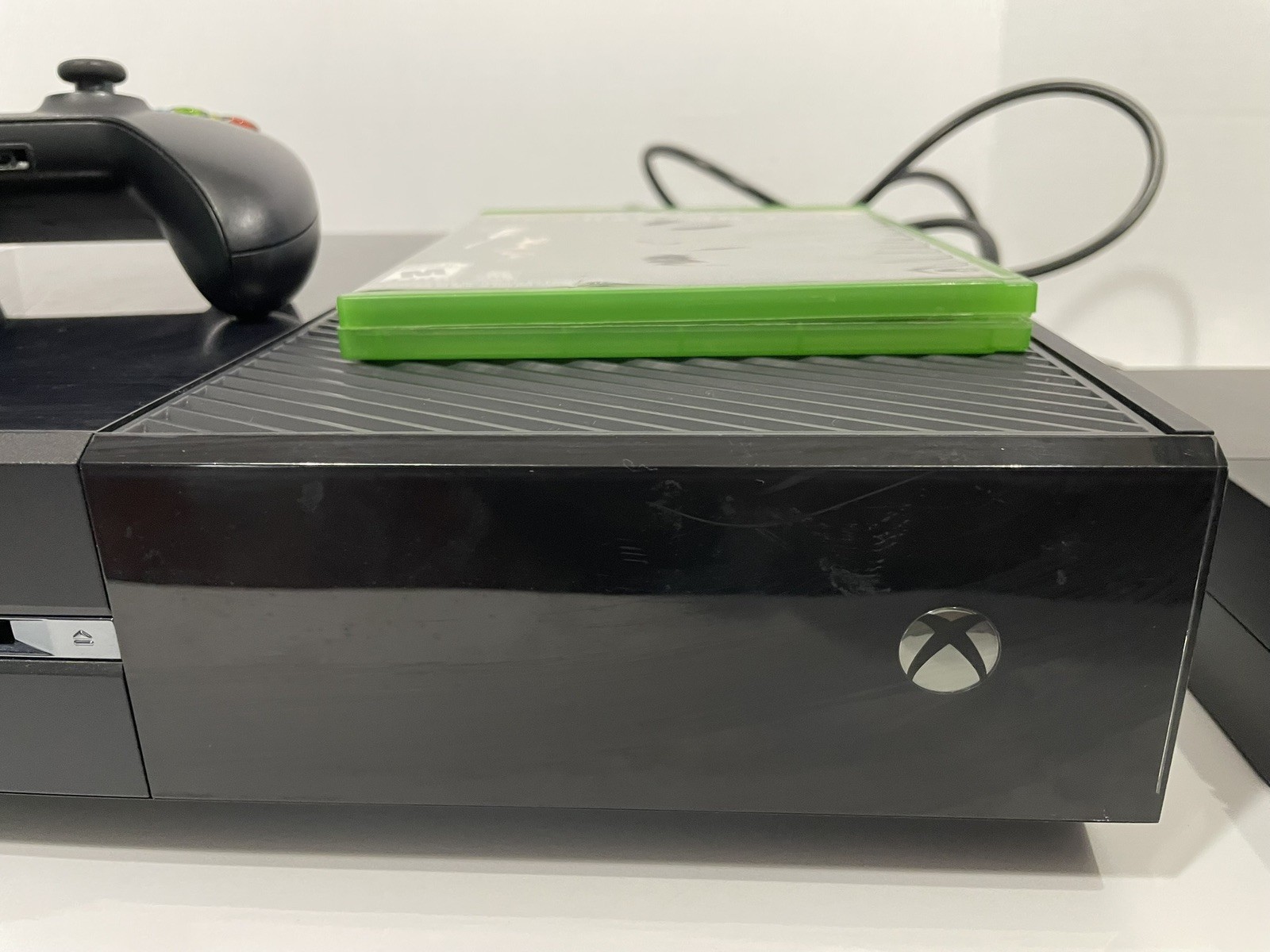 Xbox One Console Bundle 1 Controller & 3 games 500GB 1540 TESTED