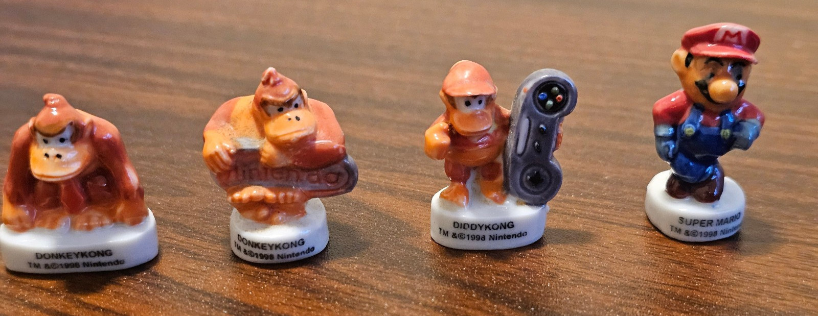 FULL SET 8 1998 official Nintendo Super Mario Donkey Kong Country figurines dkc