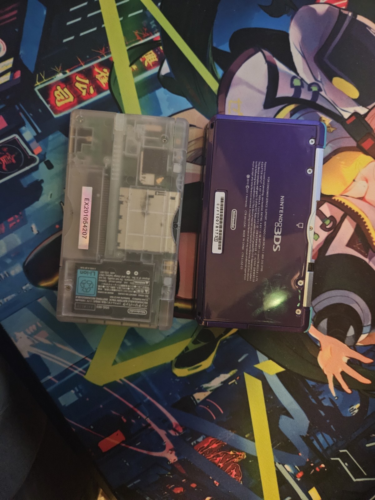 3DS with Usb-C & Glow in dark ds lite Read*