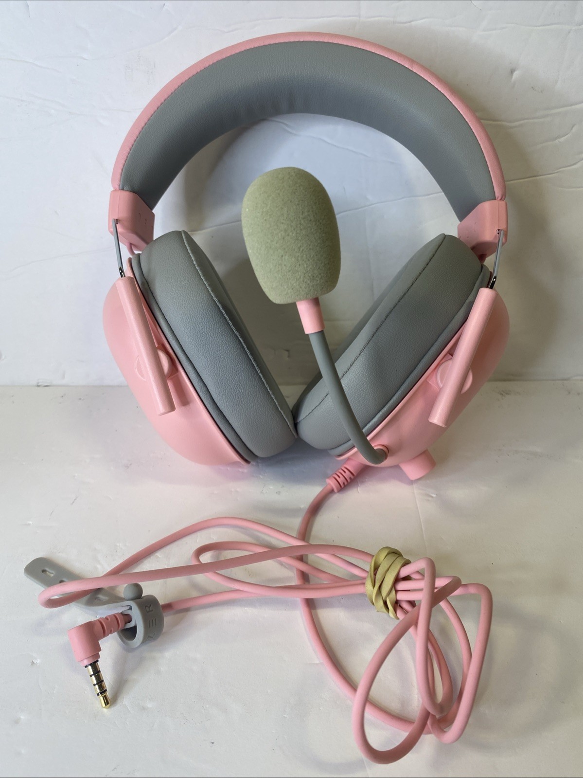 Razer – BlackShark V2 X Wired Gaming Headset – Quartz Pink