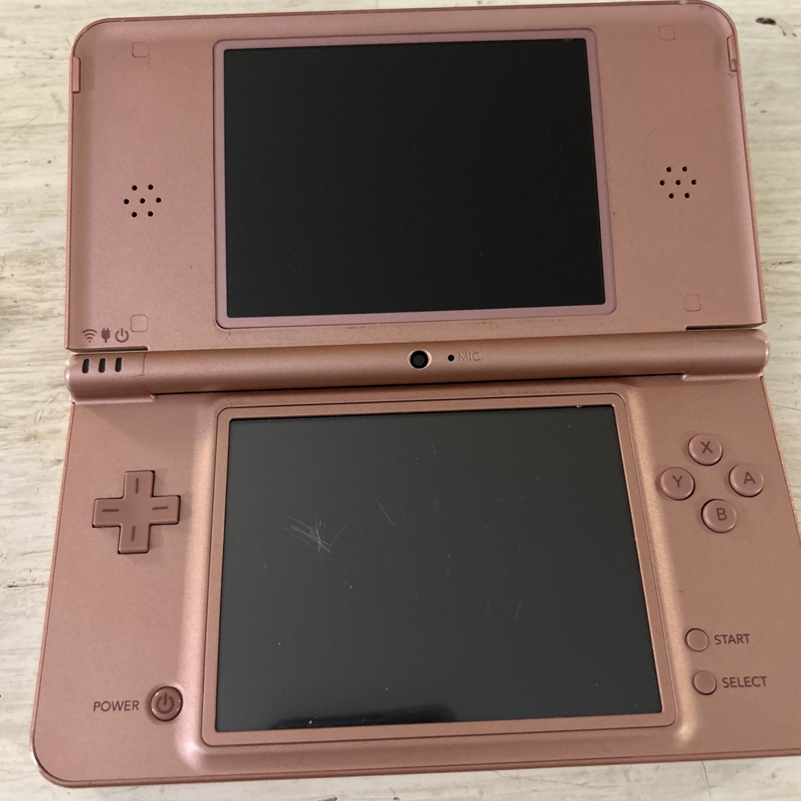 Nintendo DSi XL Handheld System Pink W/power Adaptor