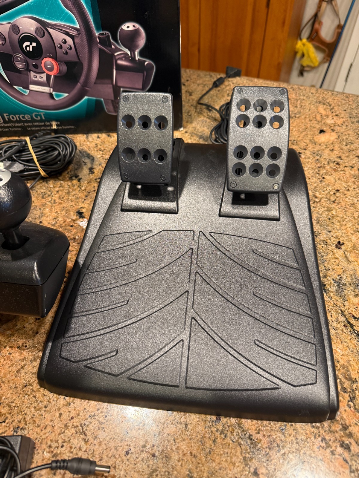 Logitech Driving Force GT Racing Wheel & Pedal Set PlayStation 3 and PC