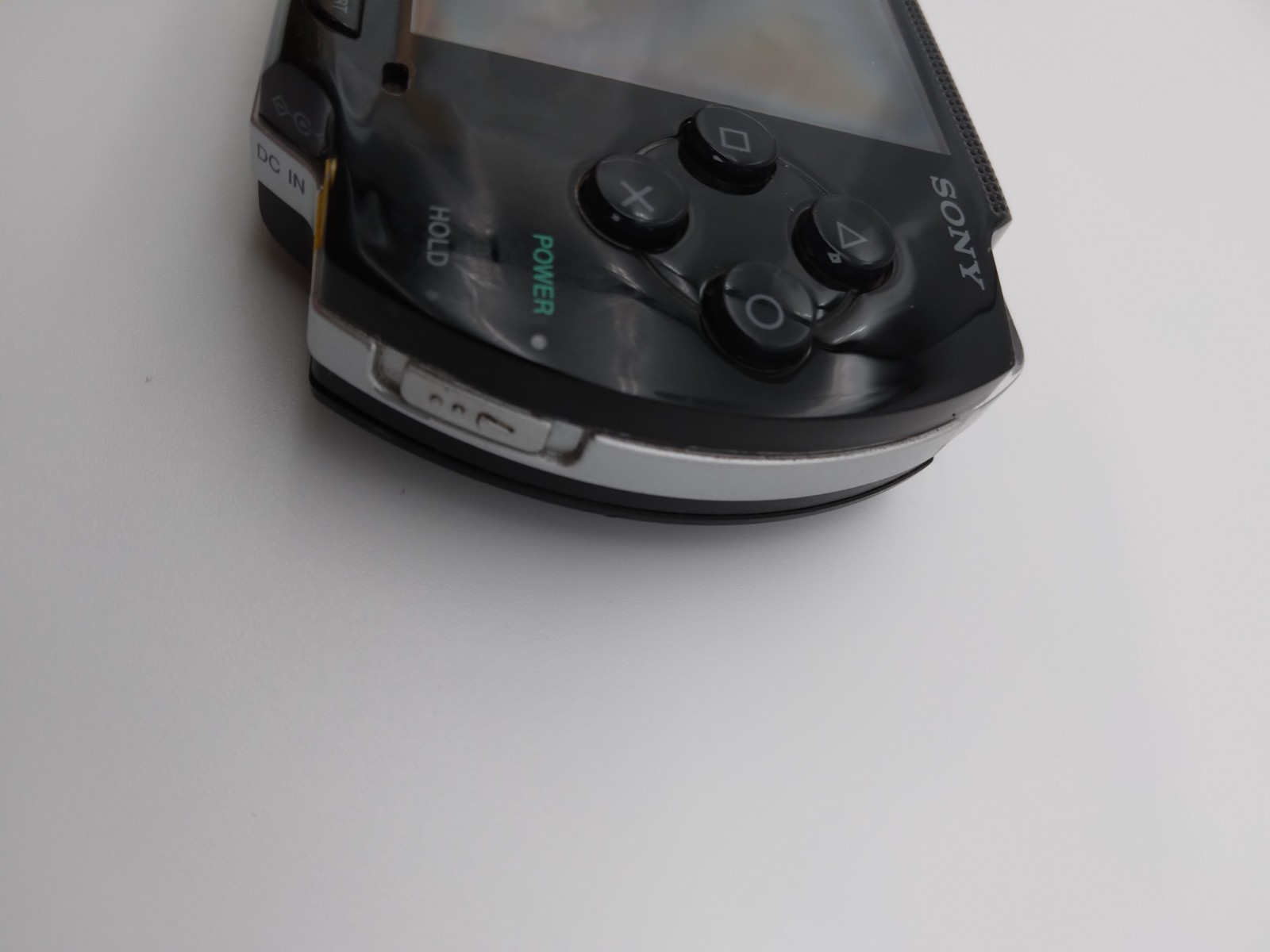 Sony PlayStation Portable PSP 1001 Handheld Console Piano Black