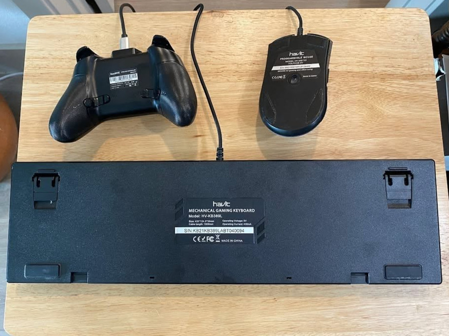 Havit Gaming Keyboard with Havit Mouse and Easy SMX Controller no fob