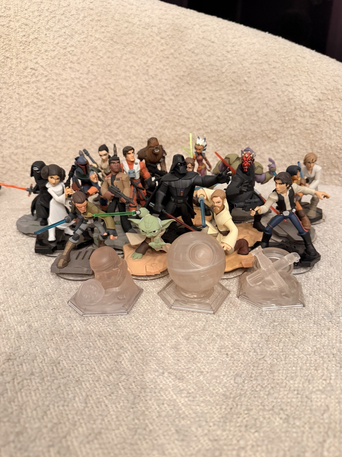 HUGE Disney Infinity 2.0 & 3.0 Figure Lot w/ power discs and more