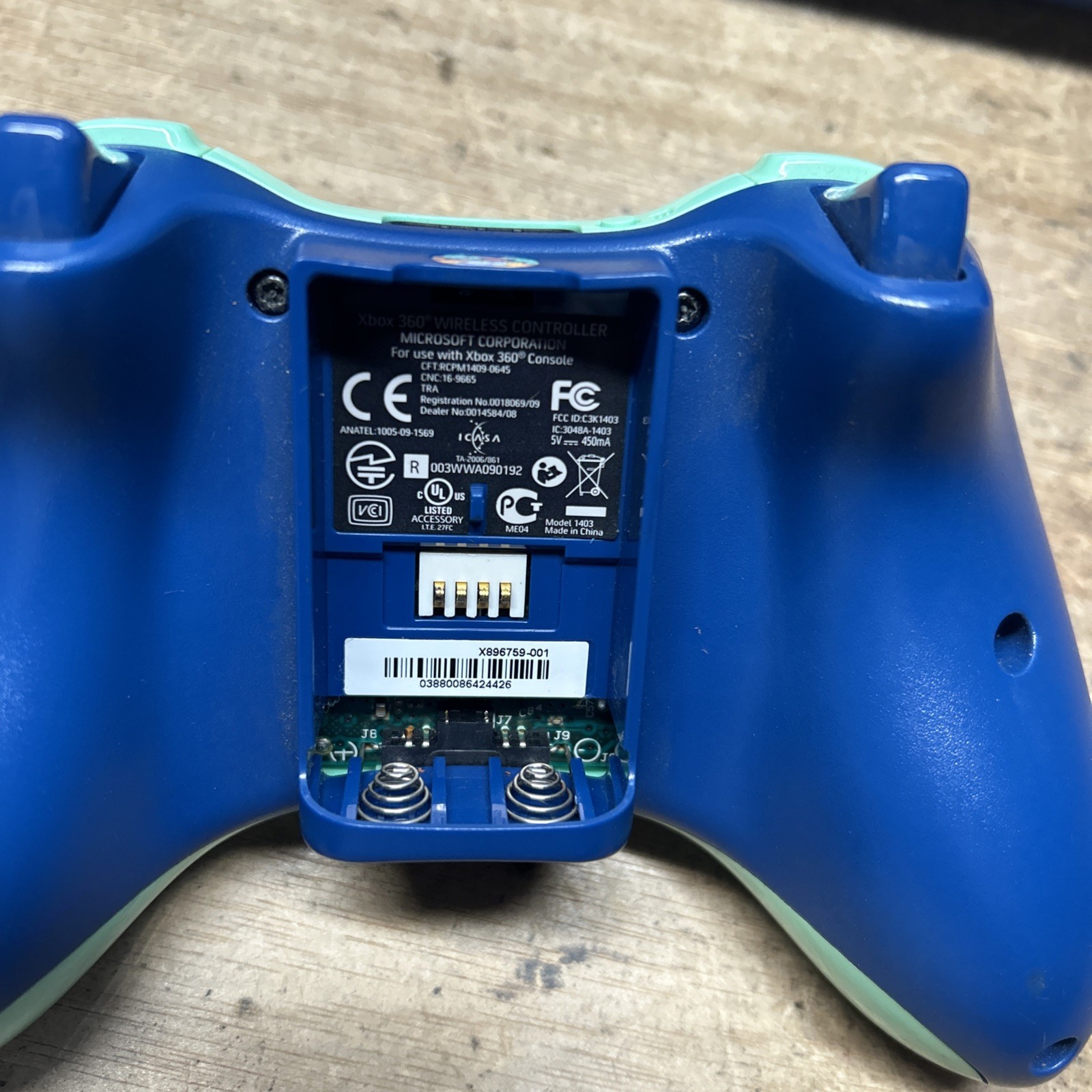Tested Microsoft Xbox 360 E Call of Duty Blue 500GB Console Matching Controller
