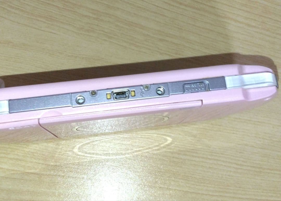 Excellent Sony PSP-3000 PSP 3000 Console Pink Region Free w/charger