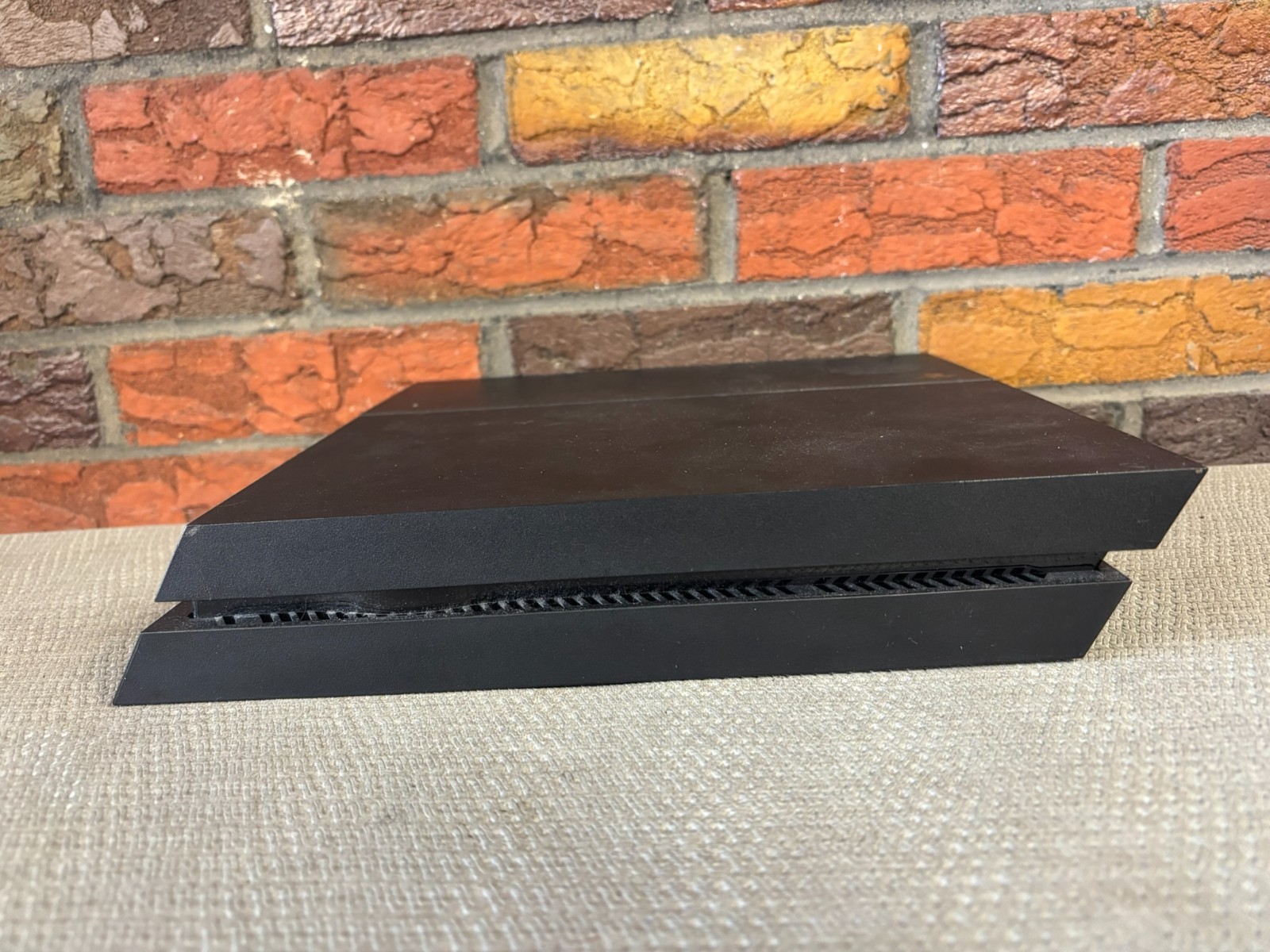 Sony PlayStation 4 – CUH-1215A