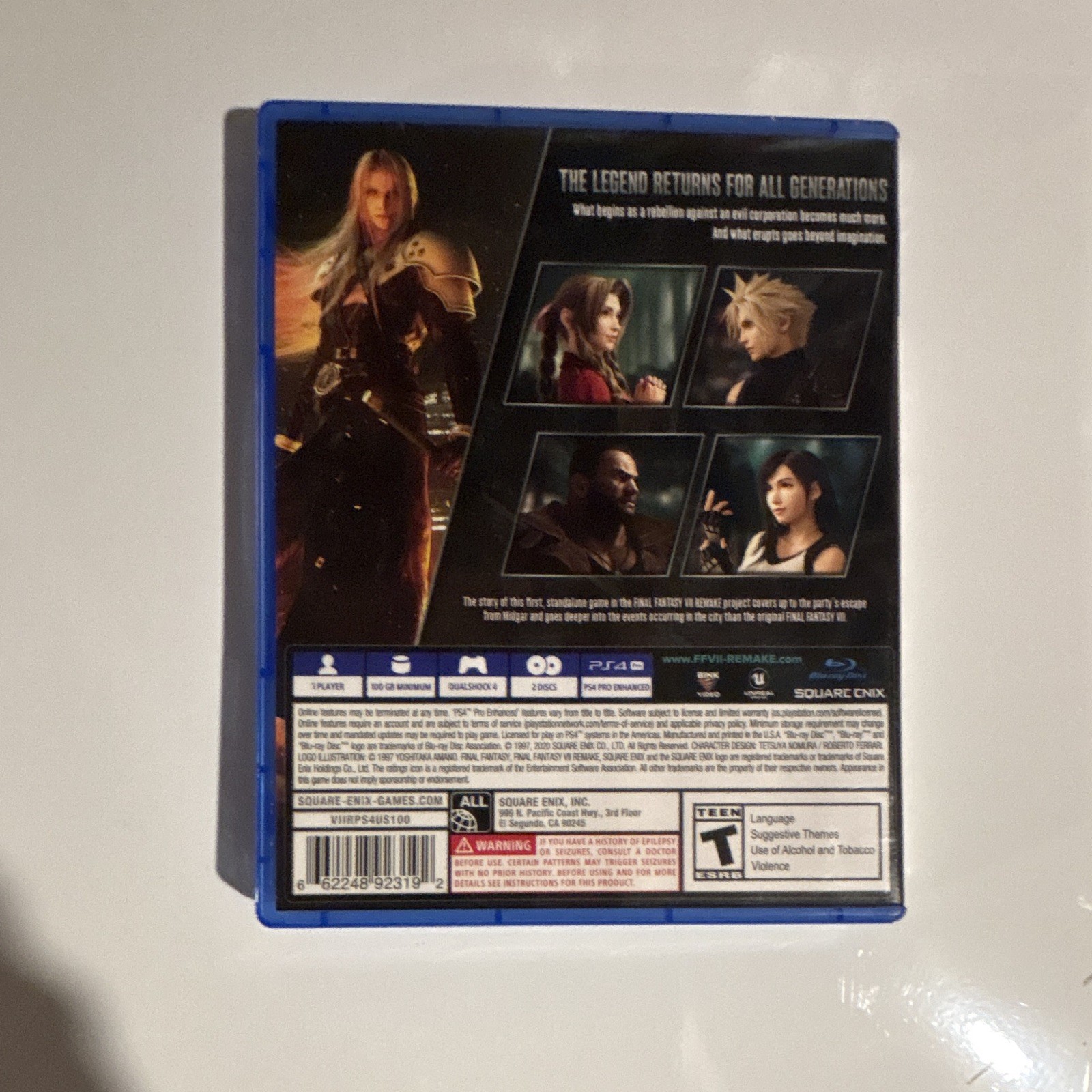 Square Enix Final Fantasy VII Remake + Manual PS4 Role Playing T-Teen
