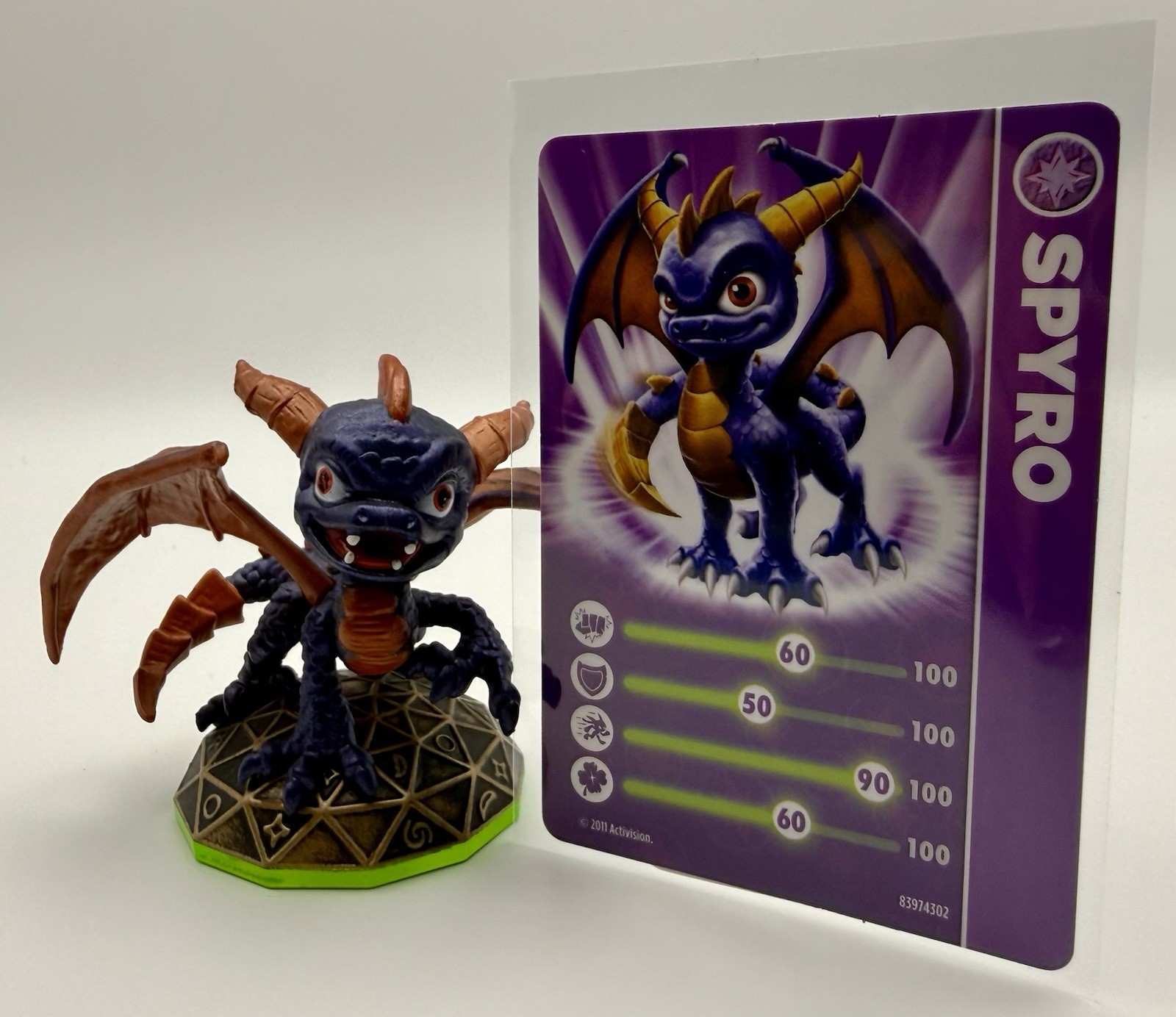 Skylanders Spyro Series 1 Green Base Figure + Trading Card & Sticker Code S4119
