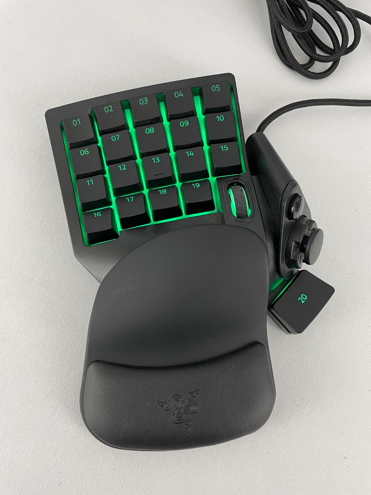 Razer Tartarus V2 Programmable Backlit Gaming Keypad Wired USB for PC Black