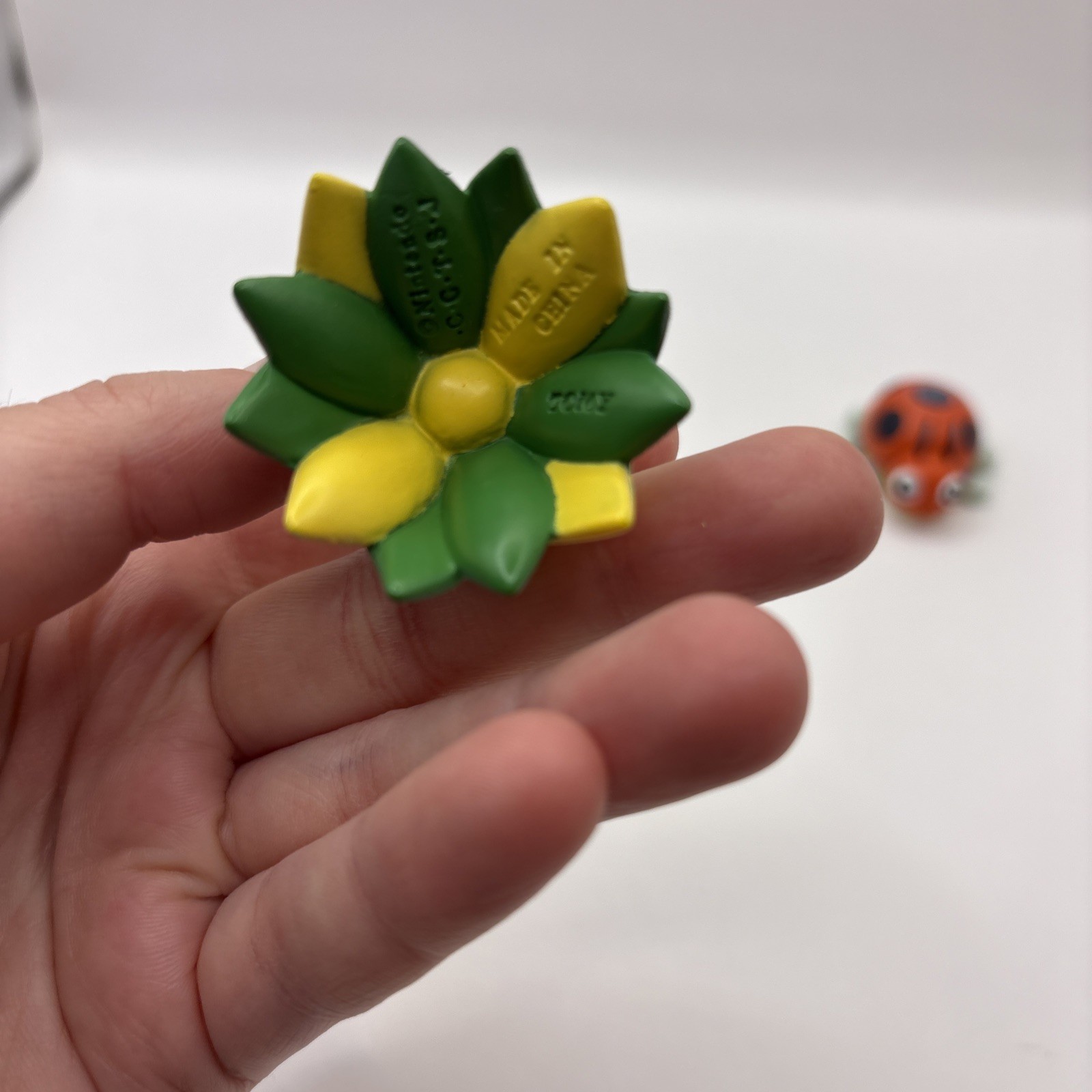 Tomy Pokemon Bellossom Vileplume Gloom ledyba Tomy Pokemon Collection Figure