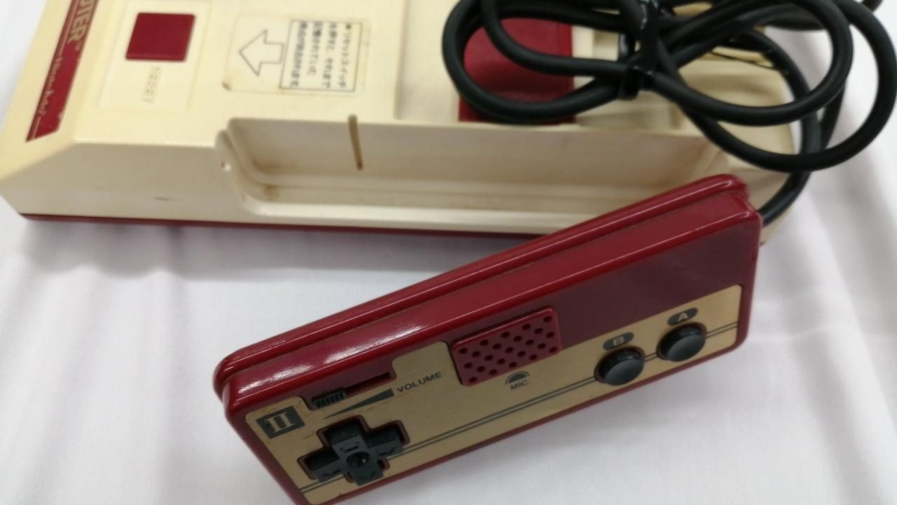 NINTENDO Family Computer HVC-001 Used