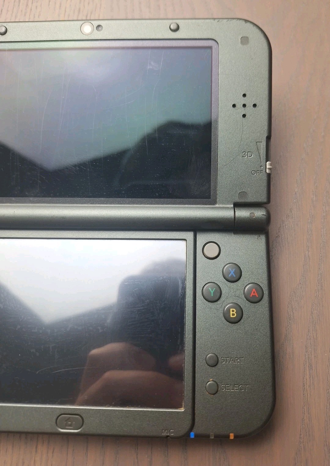 New Nintendo 3DS XL Metallic Black | Charger 32GB SD Card | REGION FREE TOP IPS